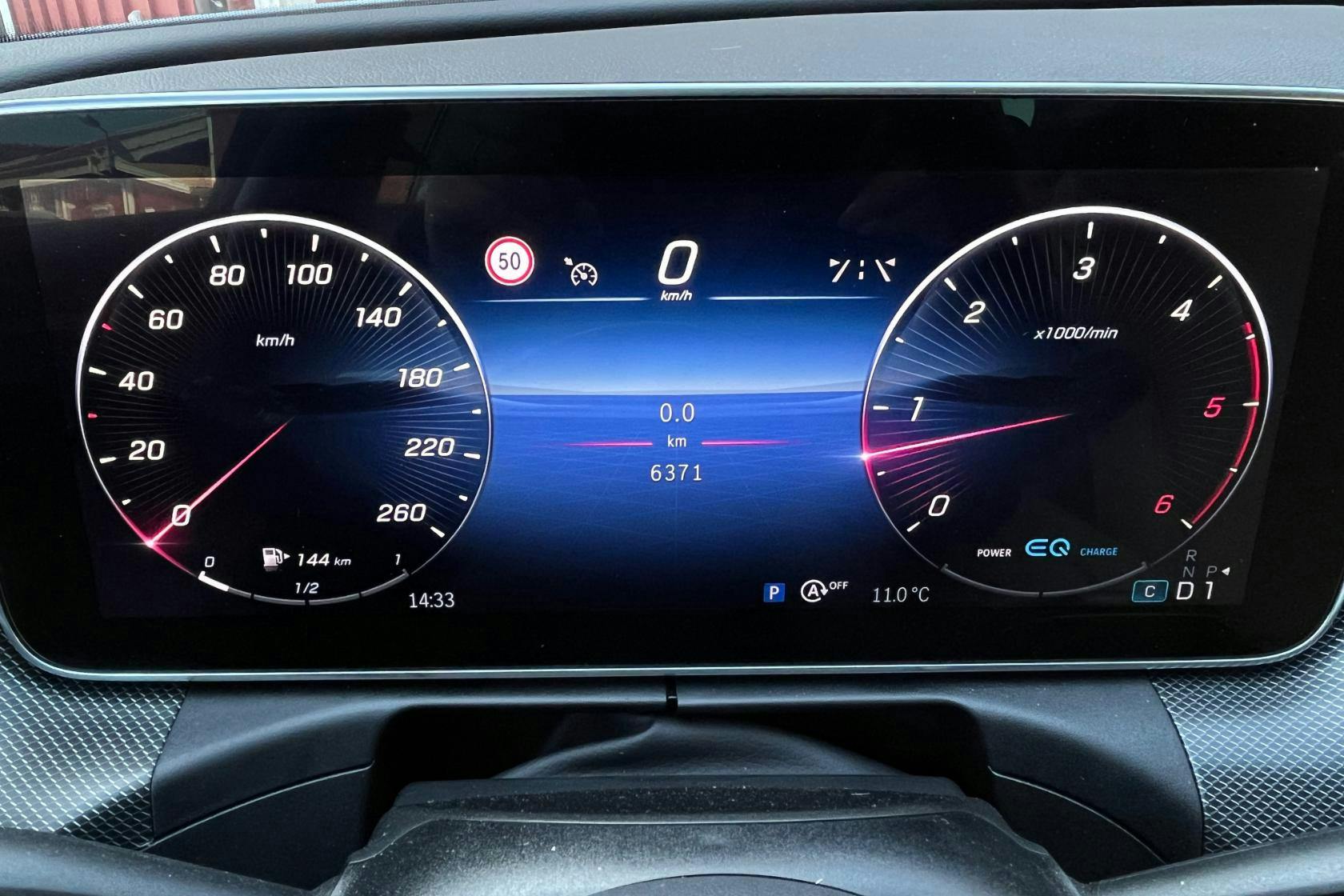 Mercedes C 220 d Sedan W206 (200hk) - 637 mil - Automat - silver - 2023