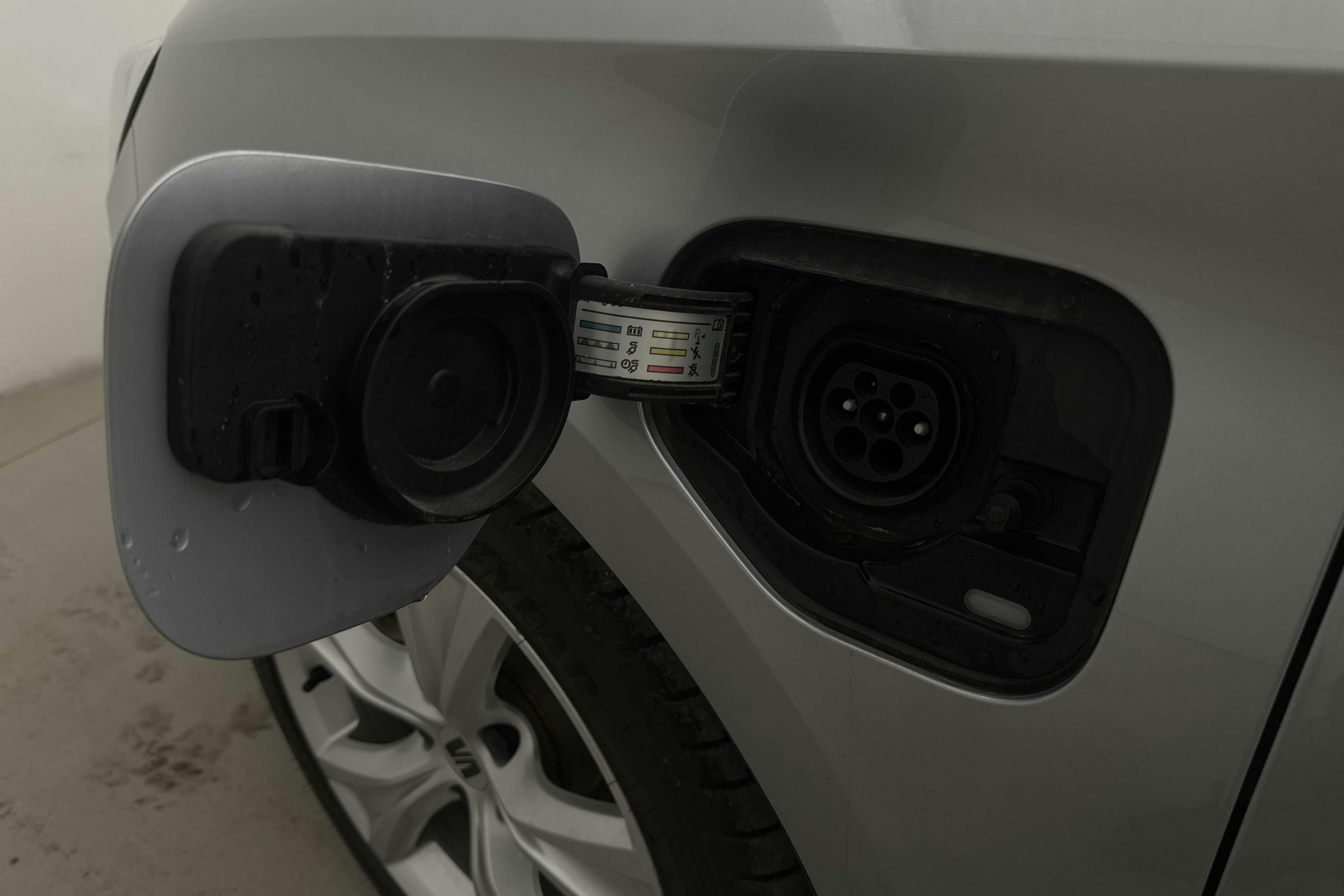 Seat Leon 1.4 e-Hybrid Plug-in Sportstourer (204hk) - 16 160 km - Automatic - silver - 2021