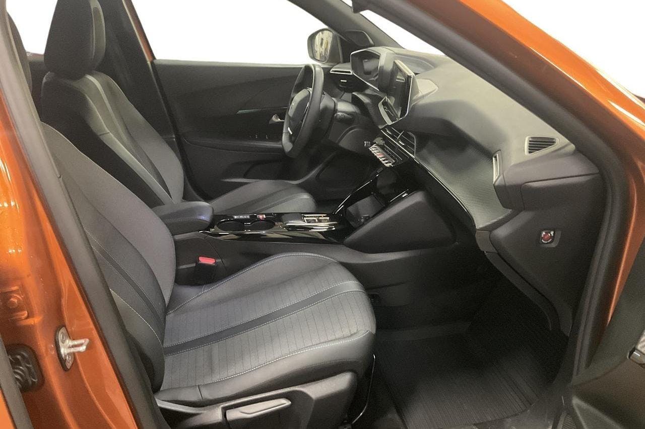 Peugeot e-2008 50 kWh (136hk) - 2 251 mil - Automat - orange - 2022