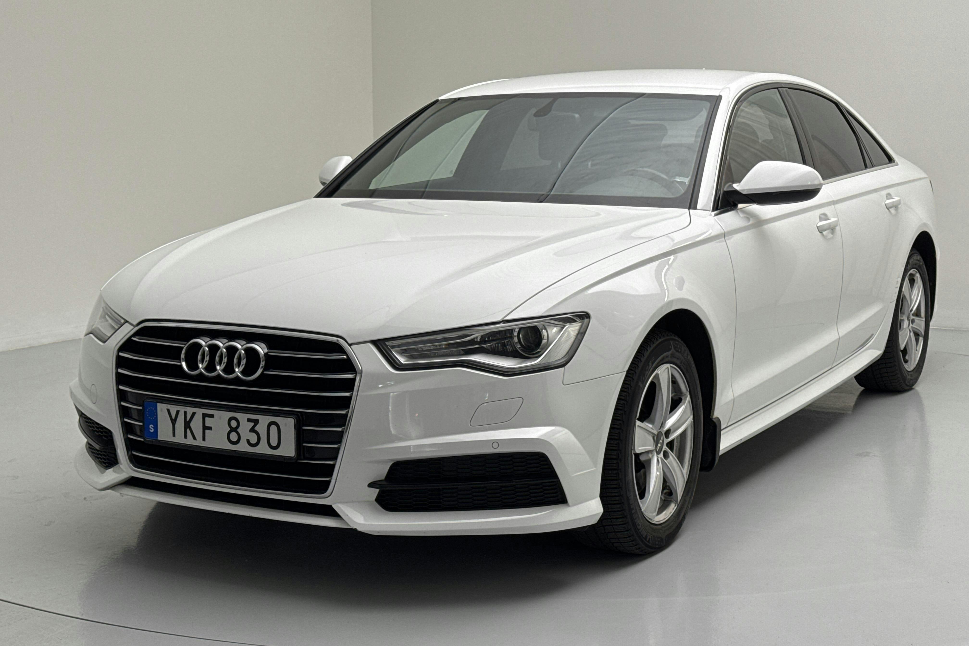 Audi A6 2.0 TDI (190hk) - 14 896 mil - Manuell - vit - 2017