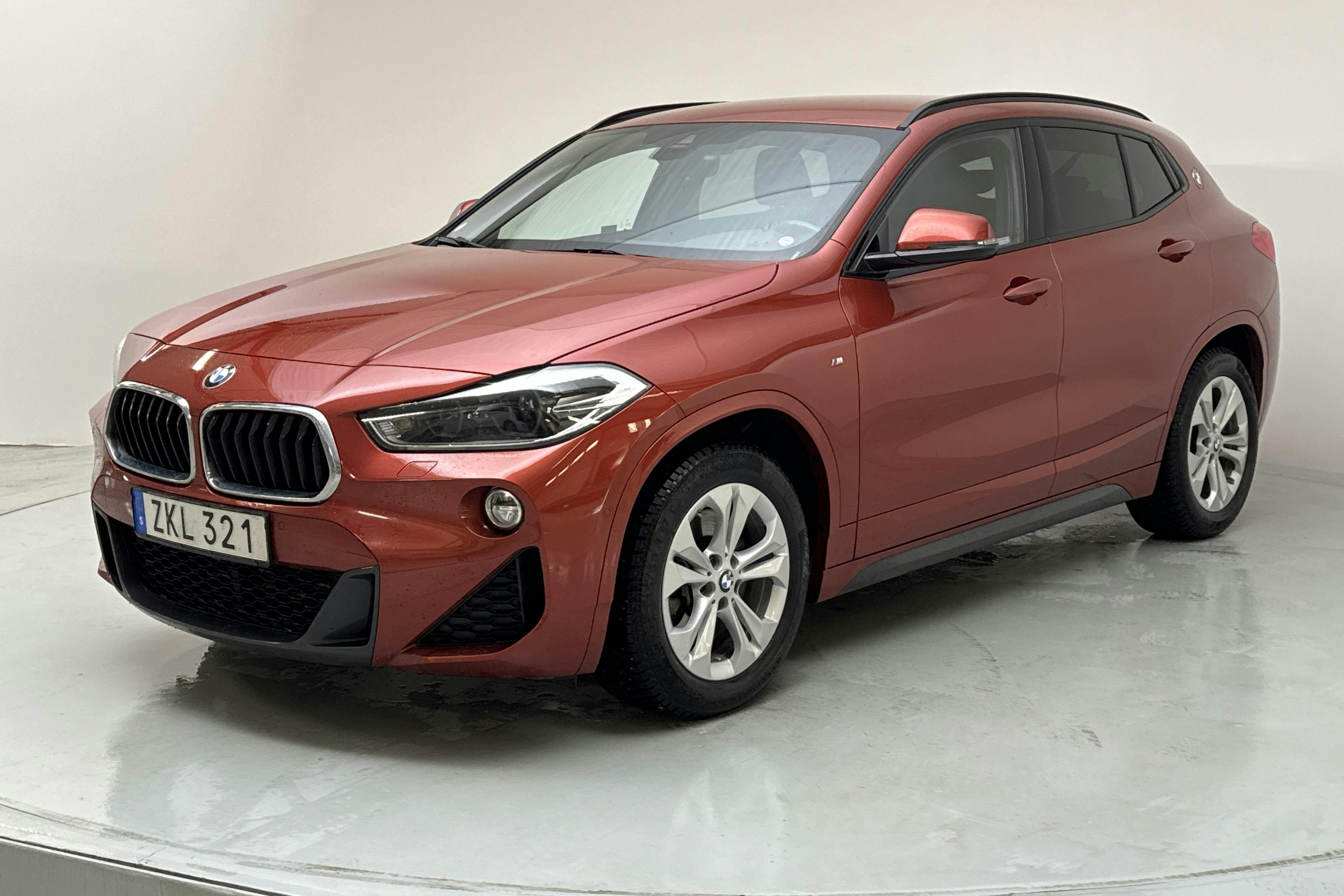 BMW X2 xDrive20d, F39 (190hk) - 8 720 mil - Automat - orange - 2018