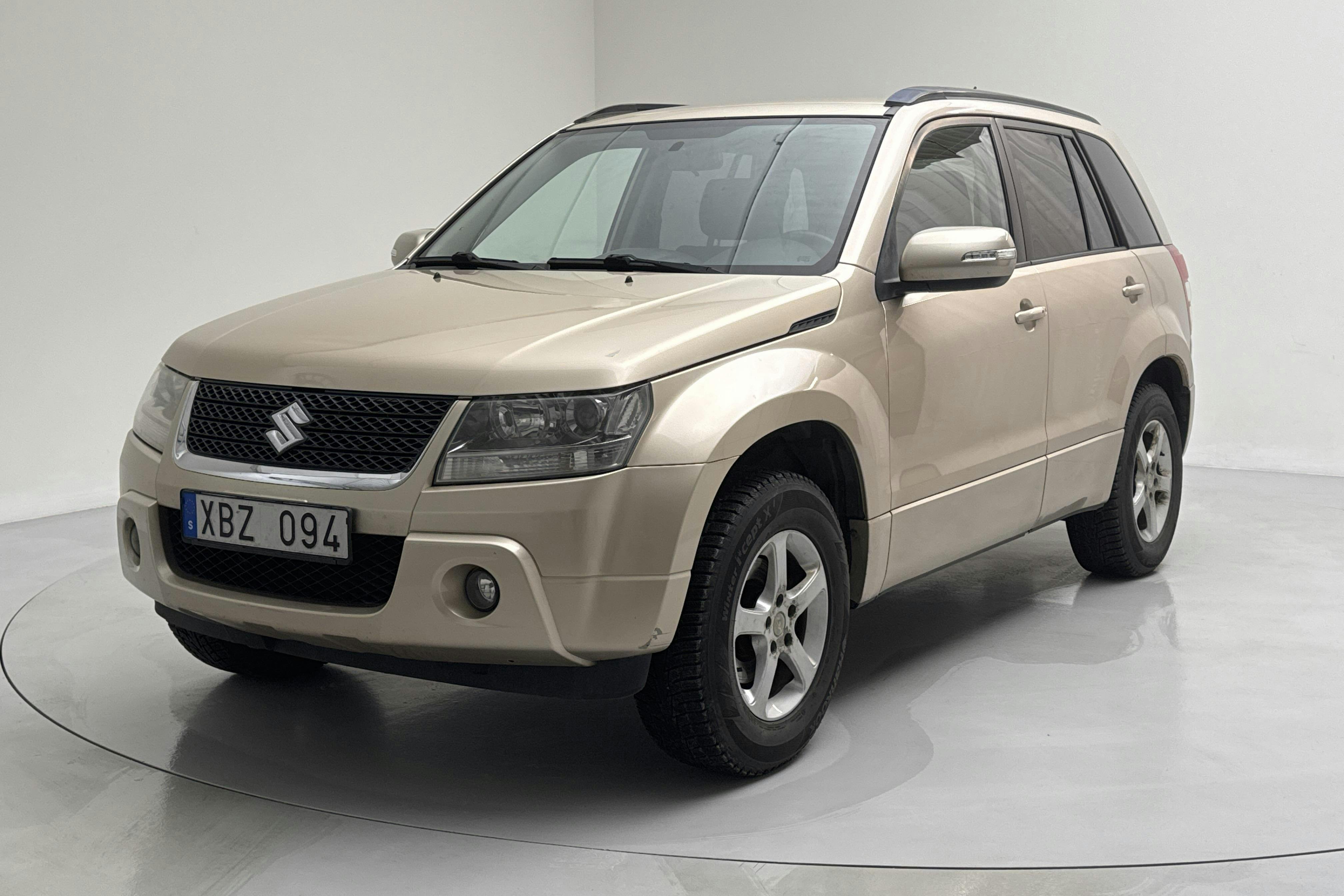 Suzuki Grand Vitara 2.4 5dr (167hk) - 14 849 mil - Manuell - brun - 2010
