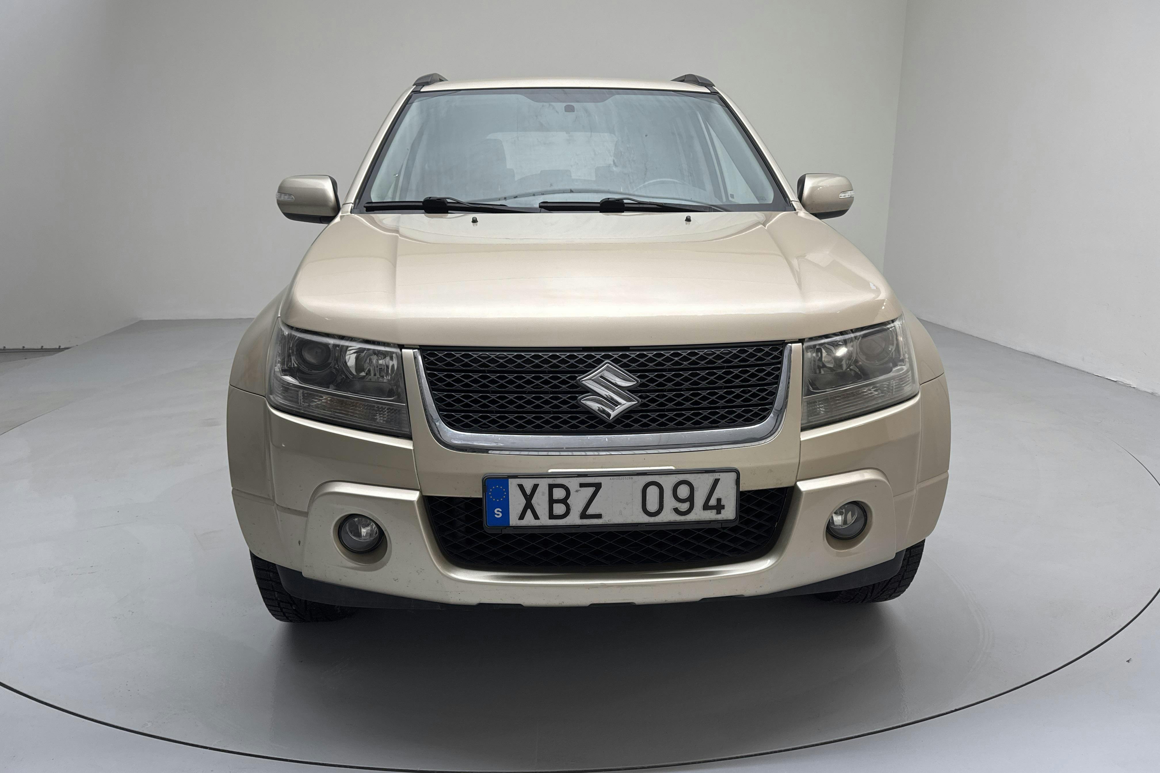 Suzuki Grand Vitara 2.4 5dr (167hk) - 14 849 mil - Manuell - brun - 2010