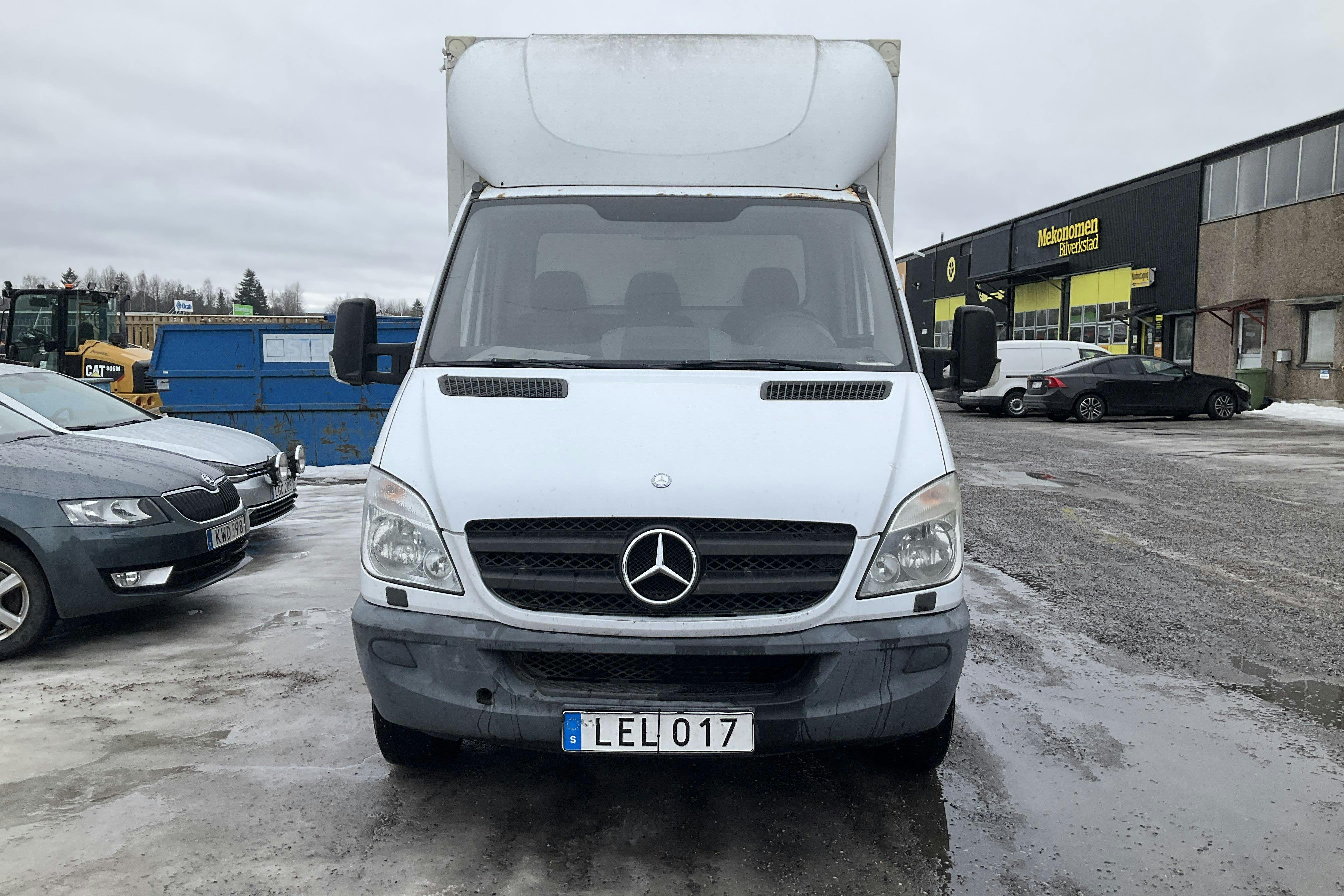 Mercedes Sprinter 316 CDI Volymskåp (163hk) - 219 240 km - Automatic - white - 2011