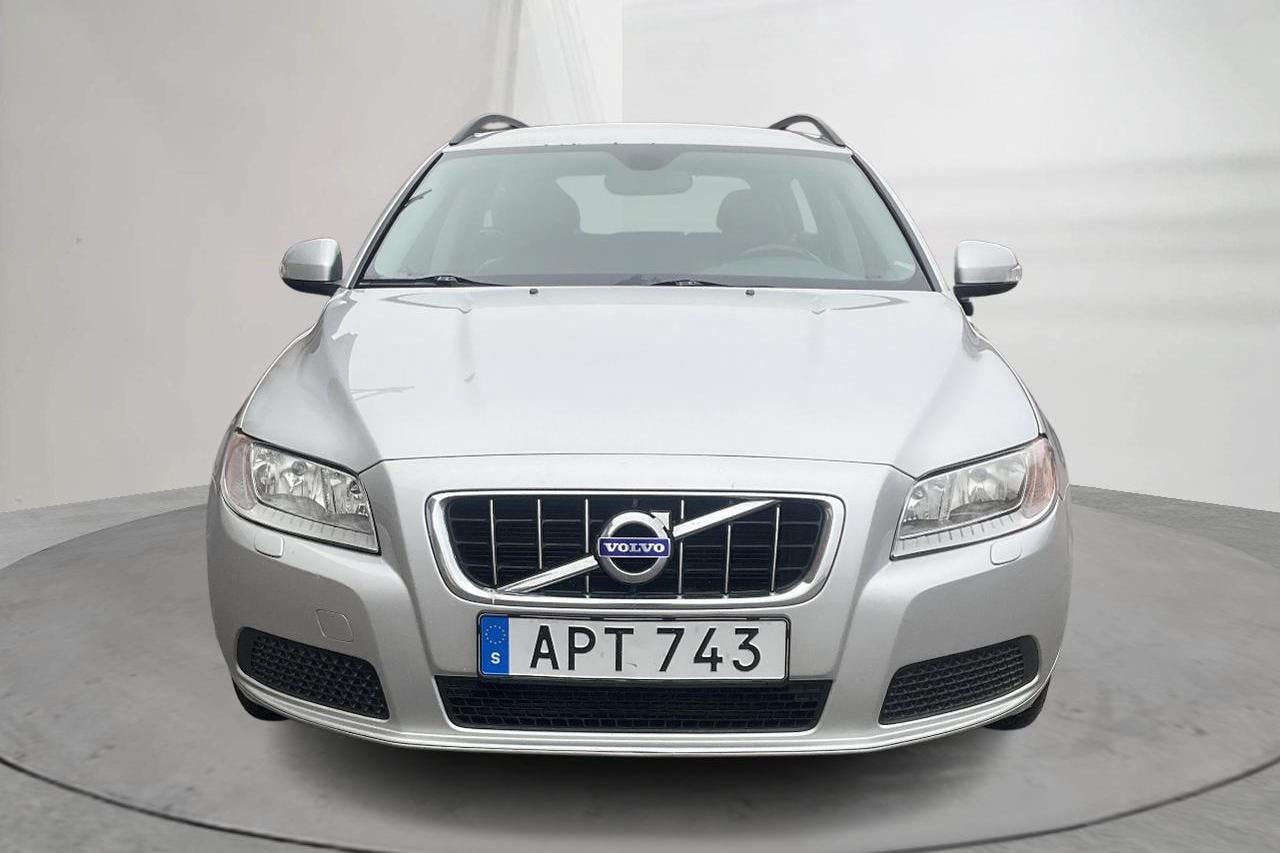 Volvo V70 II D5 AWD (205hk) - 35 191 mil - Automat - Light Grey - 2011