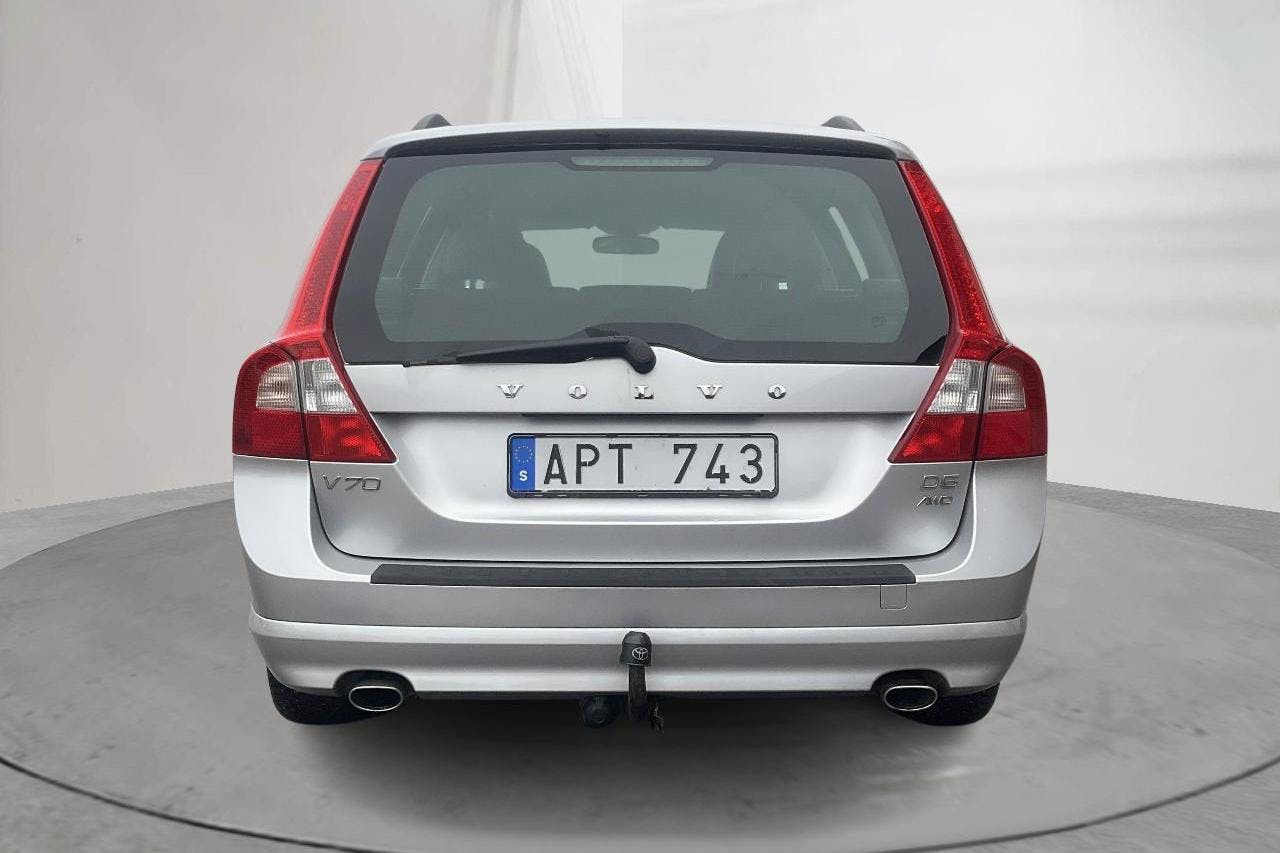 Volvo V70 II D5 AWD (205hk) - 35 191 mil - Automat - Light Grey - 2011