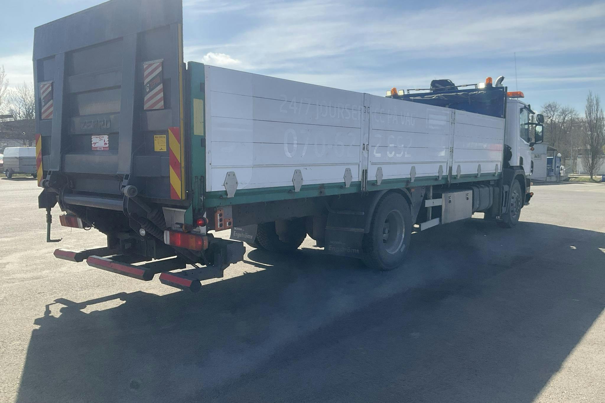 SCANIA P94DB NA230 - 701 960 km - Manuell - 2003
