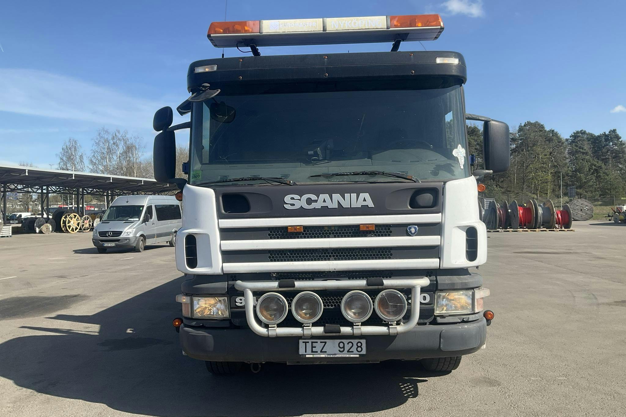 SCANIA P94DB NA230 - 701 960 km - Manuell - 2003