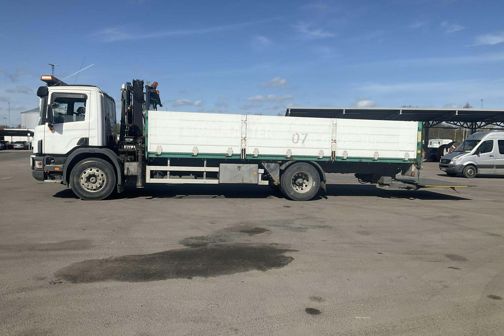 SCANIA P94DB NA230 - 701 960 km - Manuell - 2003