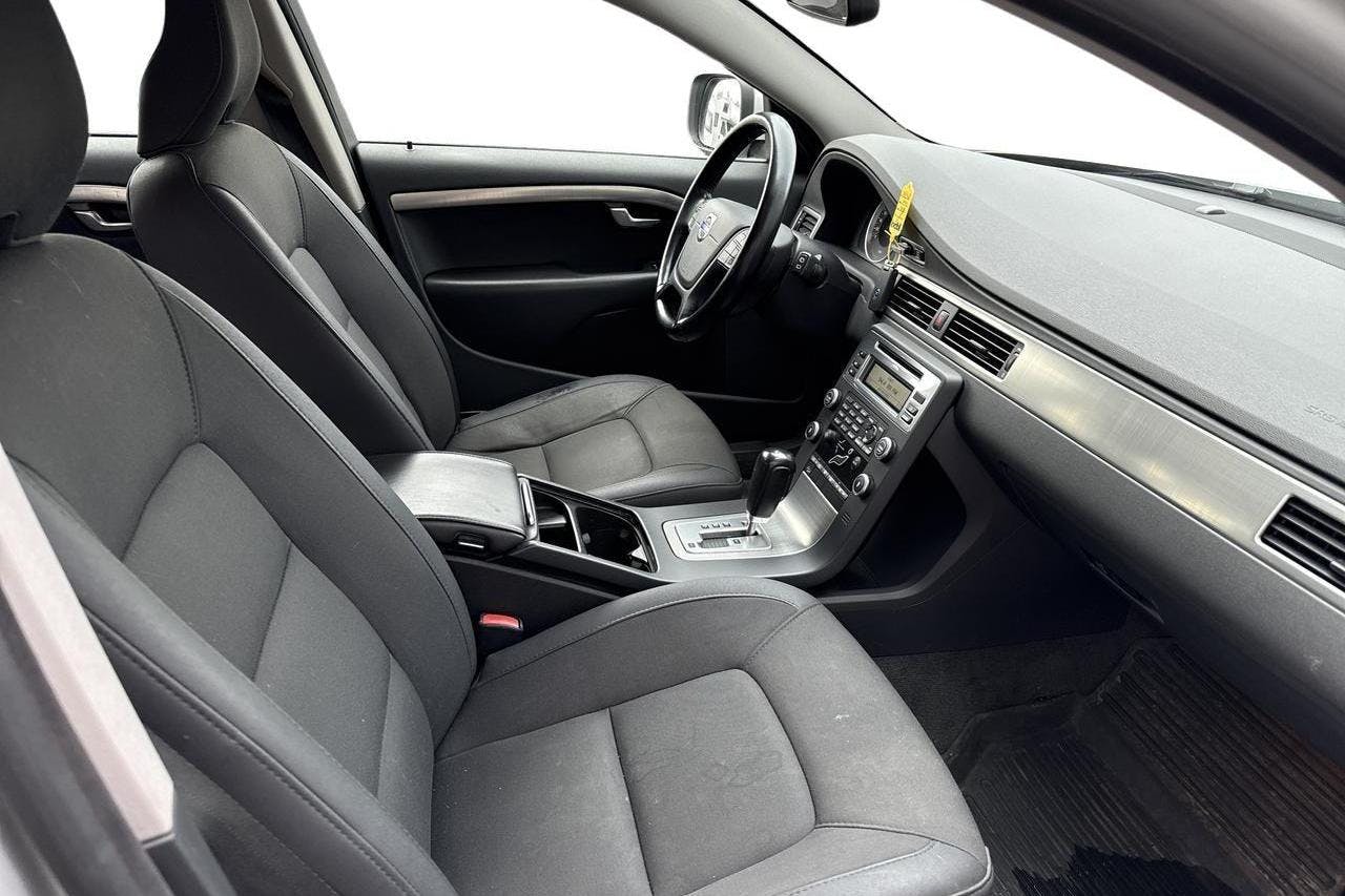Volvo XC70 II D3 AWD (163hk) - 28 928 mil - Automat - grå - 2011