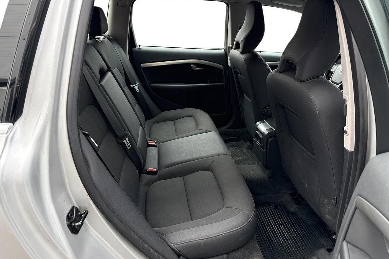 Volvo XC70 II D3 AWD (163hk) - 28 928 mil - Automat - grå - 2011