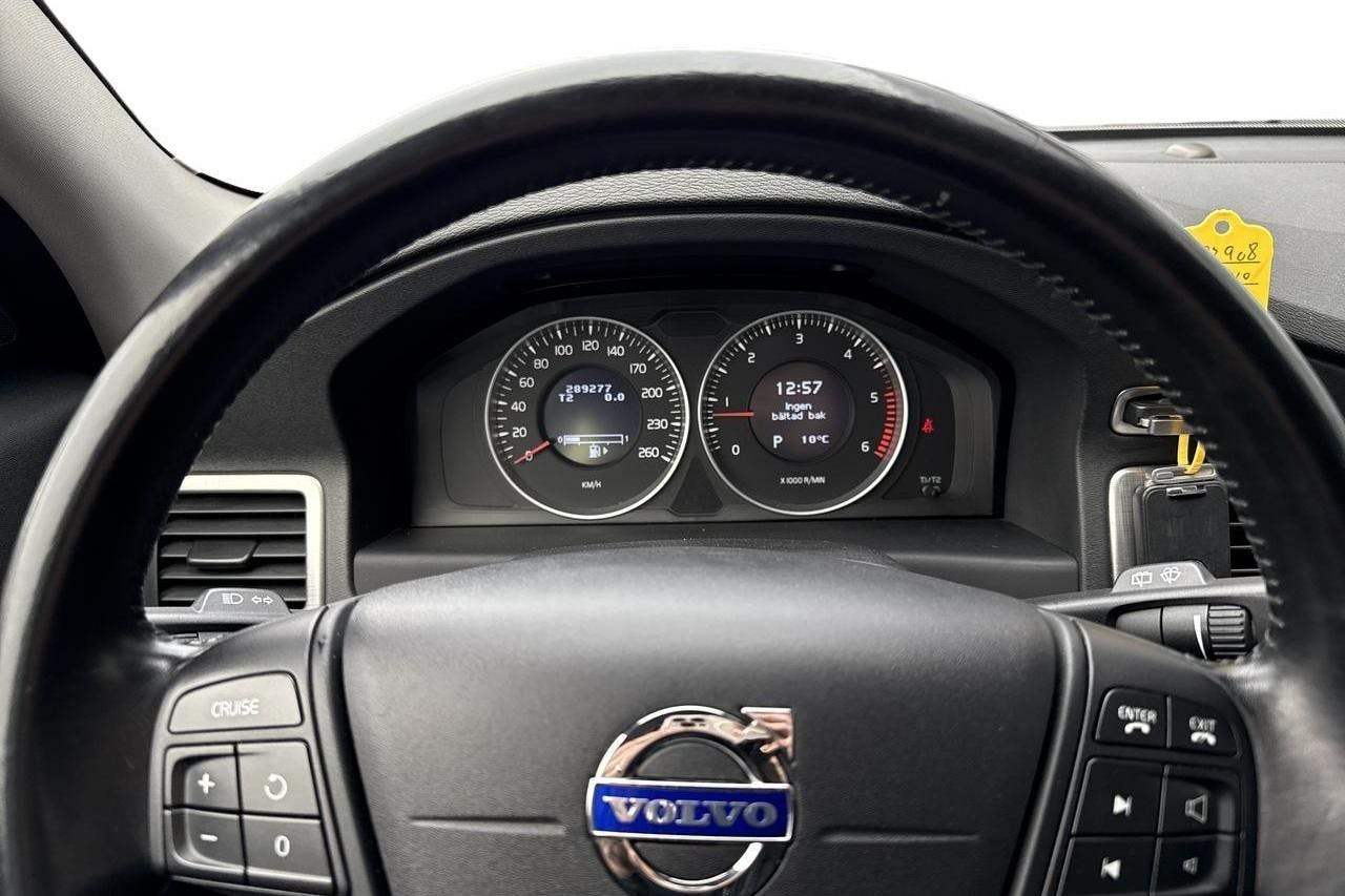Volvo XC70 II D3 AWD (163hk) - 28 928 mil - Automat - grå - 2011