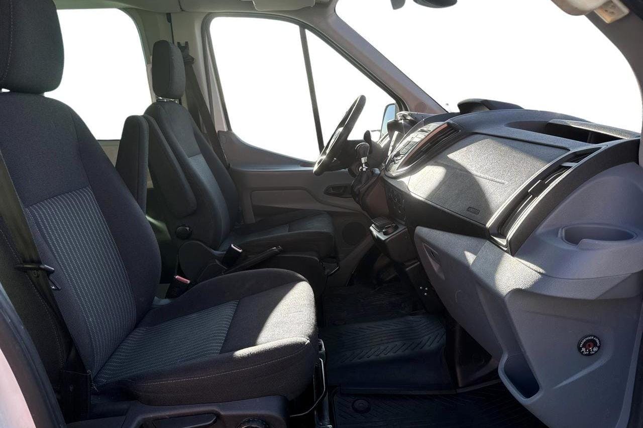 Ford Transit 350 2.0 TDCi 2WD Skåp (130hk) - 45 035 mil - Manuell - vit - 2016