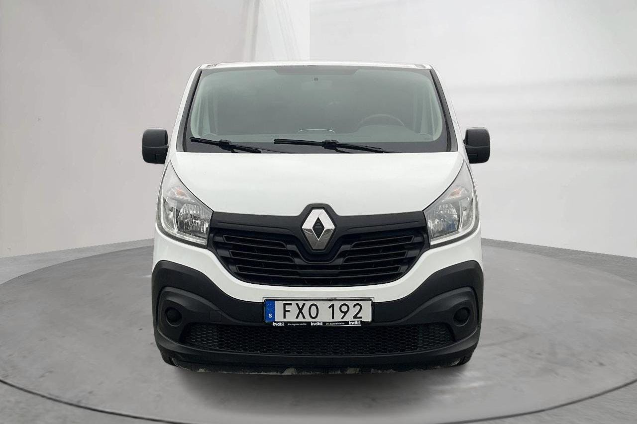Renault Trafic 1.6 dCi Kombi (120hk) - 21 553 mil - Manuell - vit - 2015