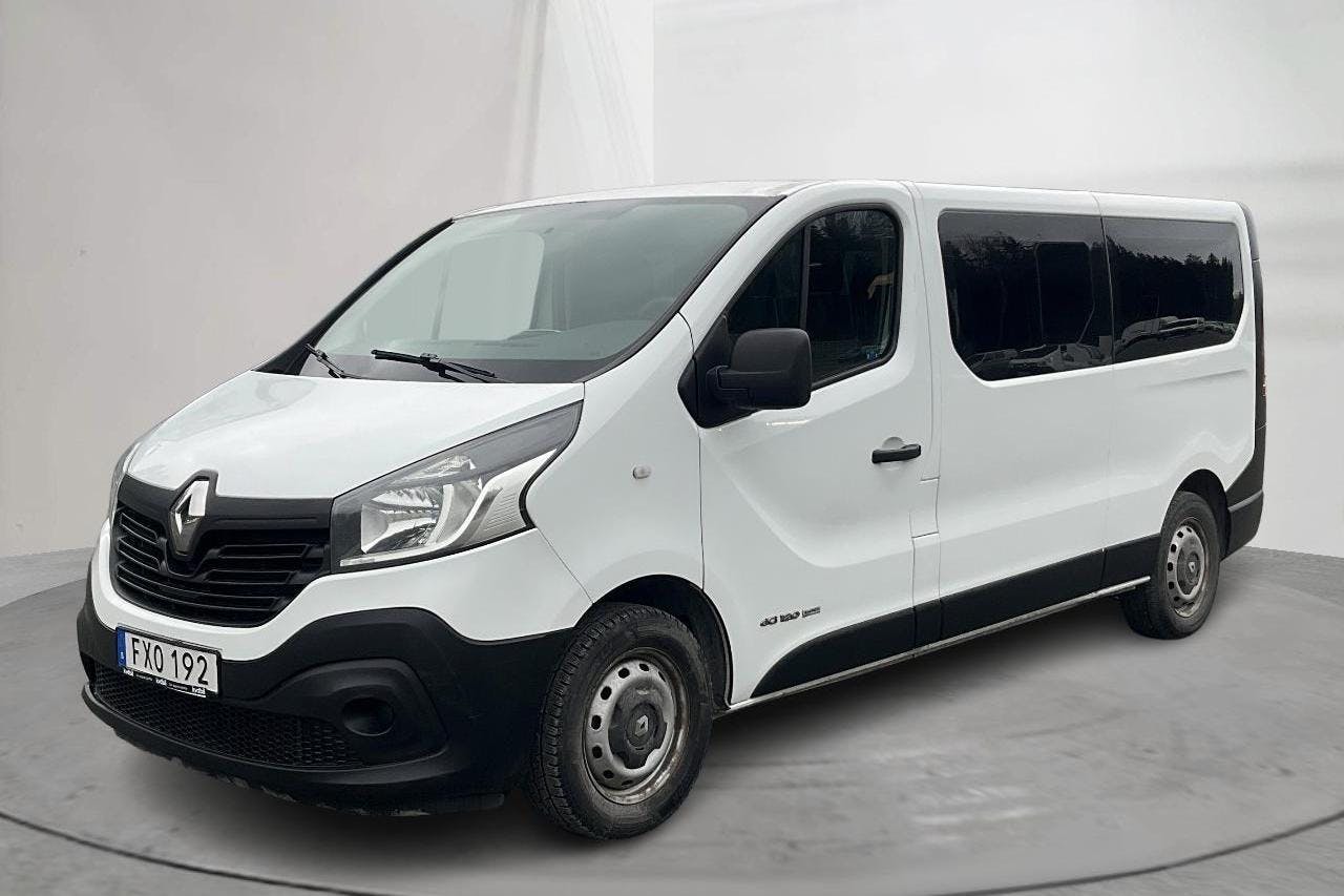 Renault Trafic 1.6 dCi Kombi (120hk) - 215 530 km - Manuaalinen - valkoinen - 2015