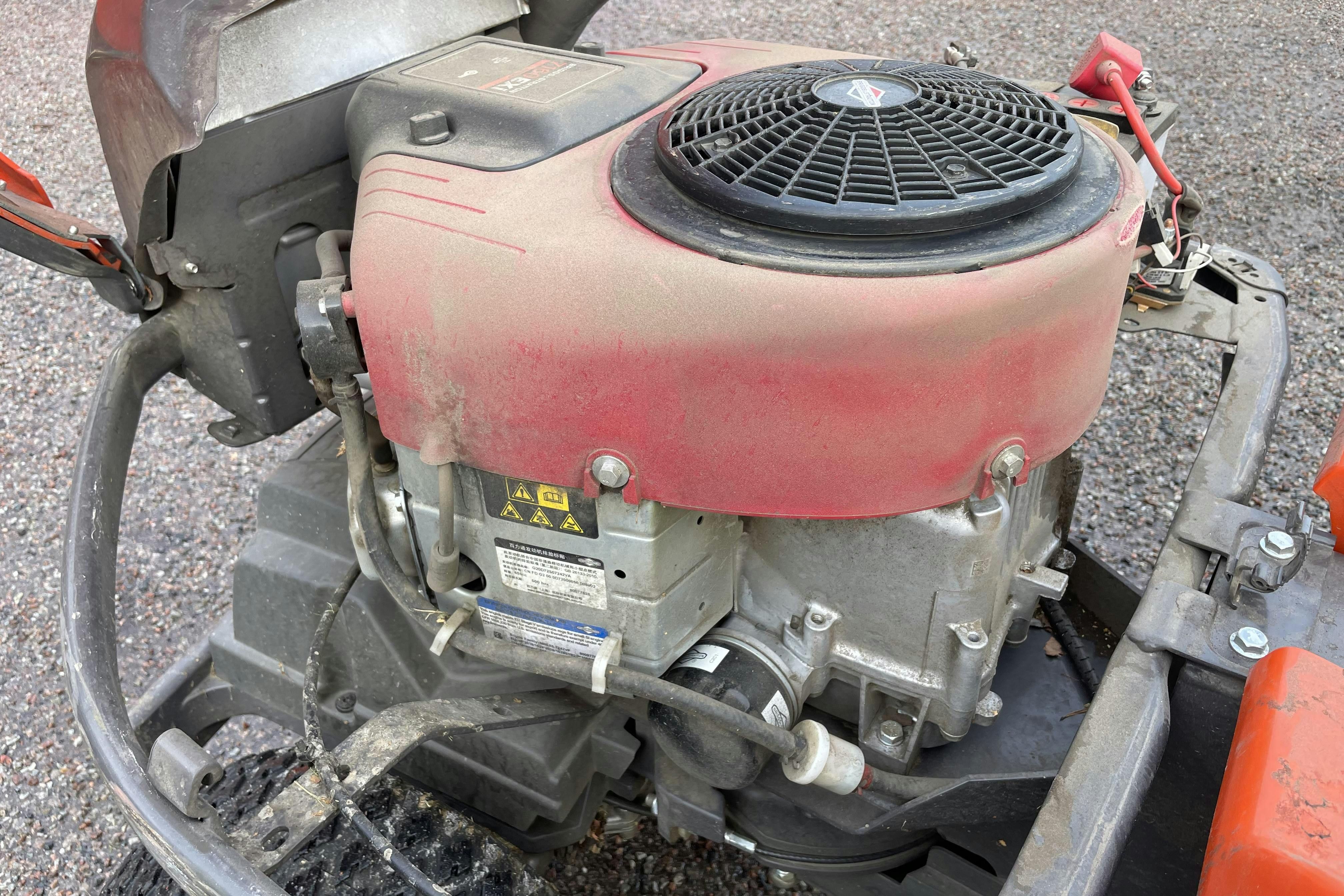 Husqvarna R214TC -  - 2021