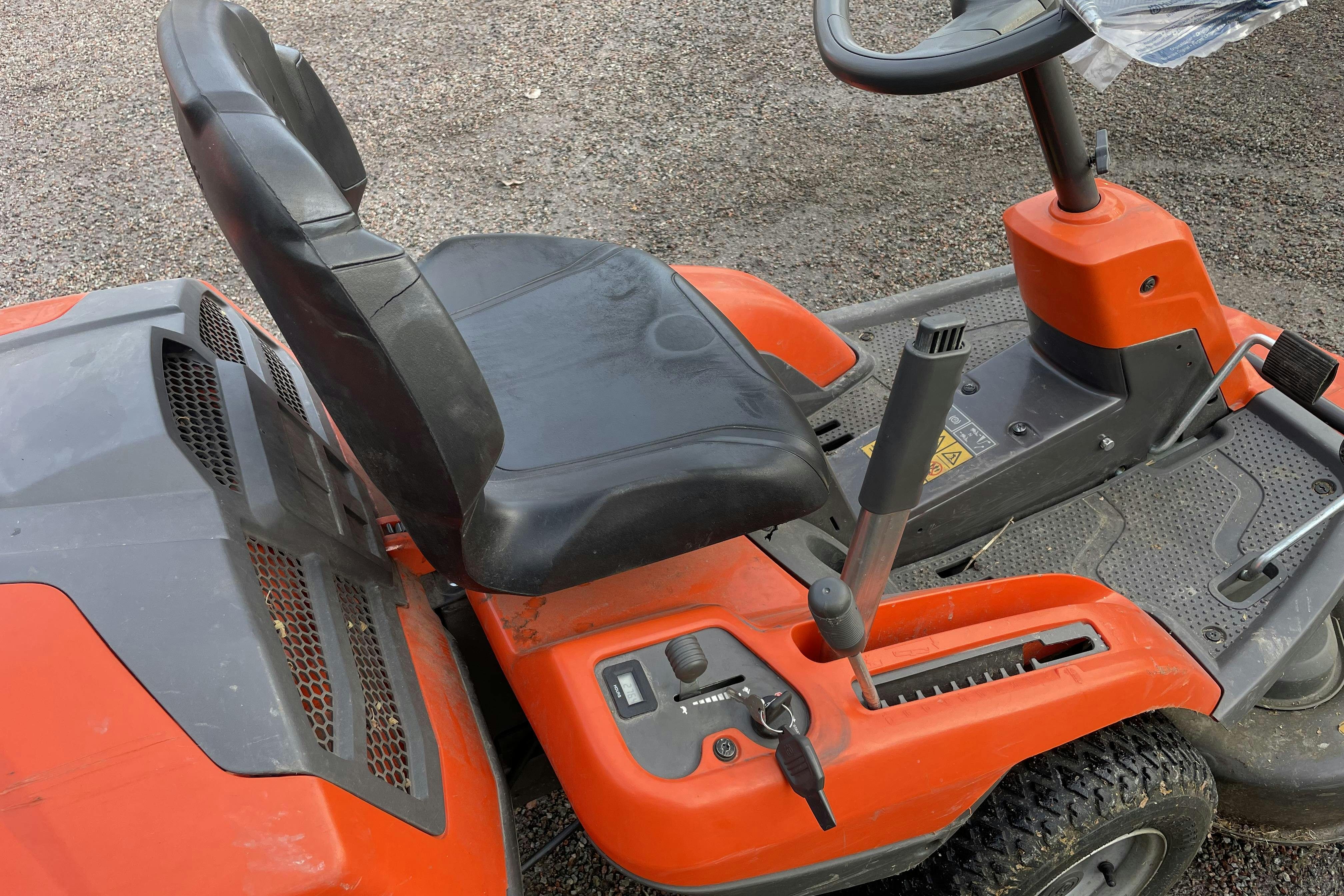 Husqvarna R214TC -  - 2021