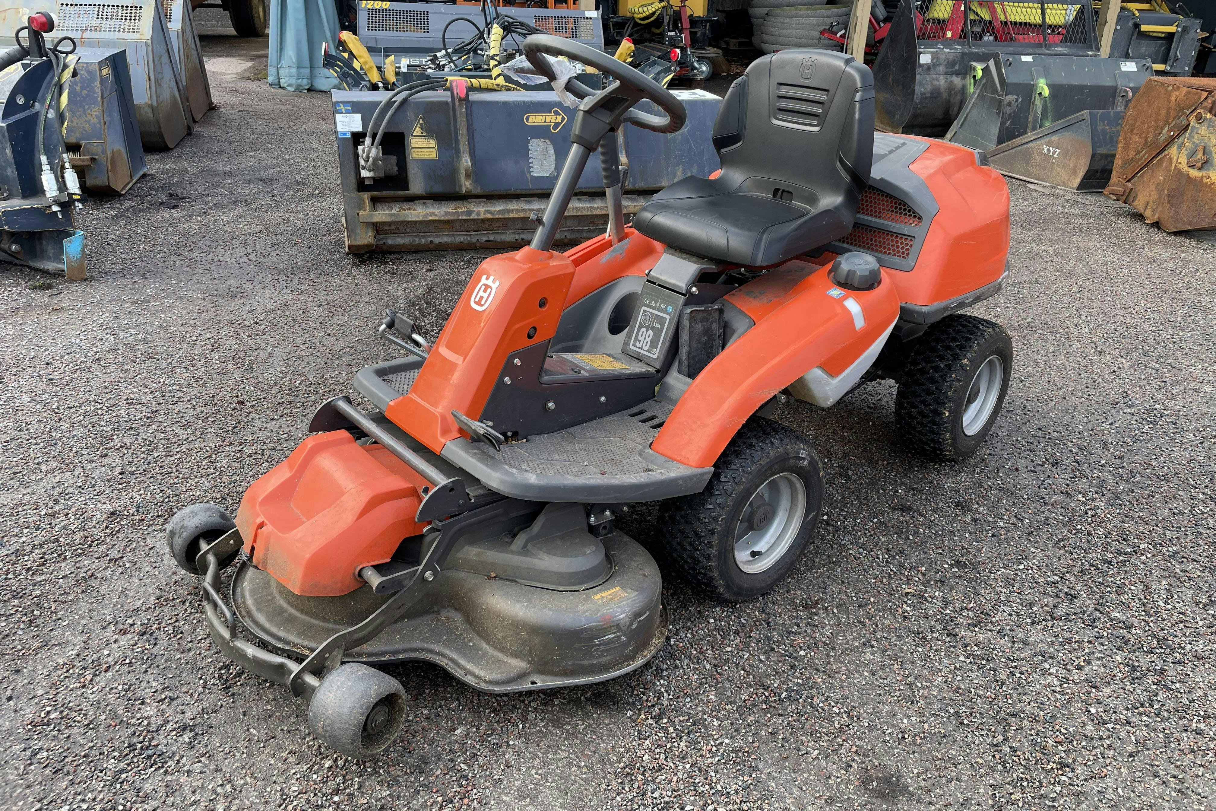 Husqvarna R214TC -  - 2021