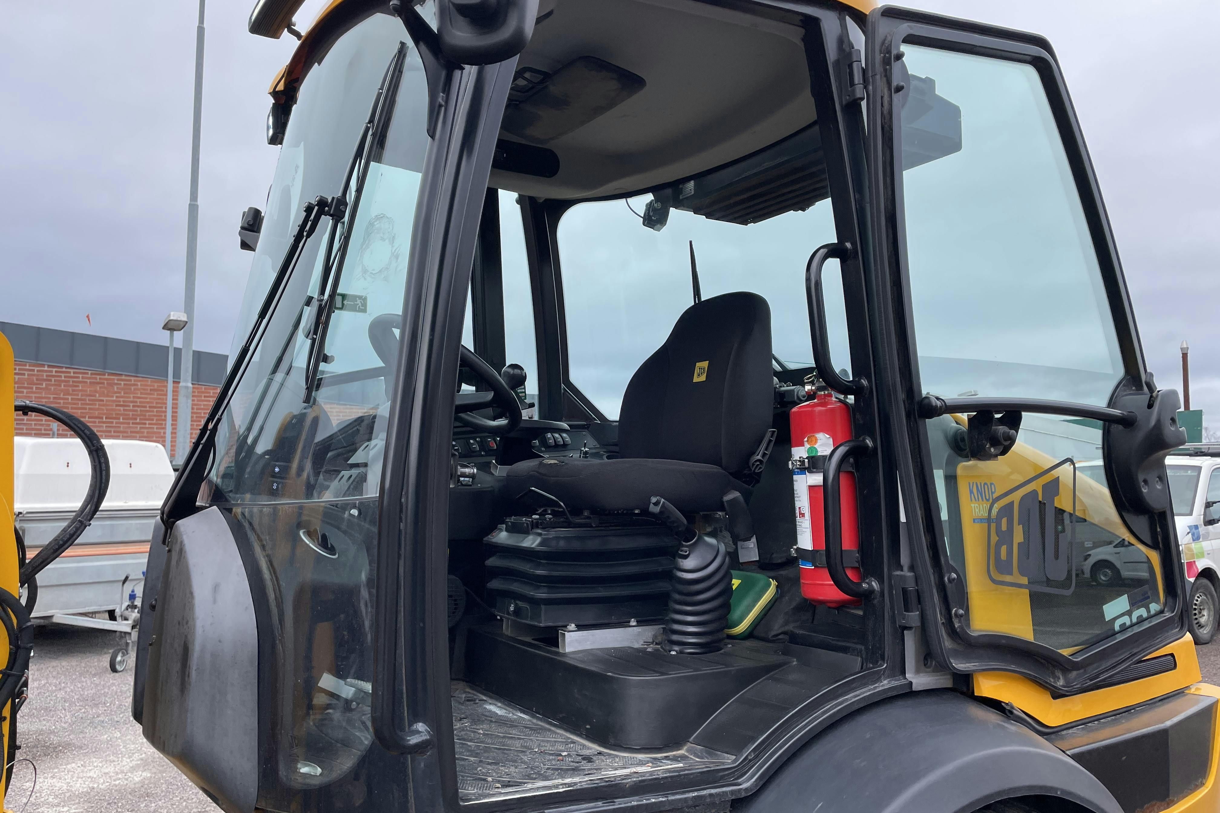 JCB 409 inkl redskap -  - Automat - 2016