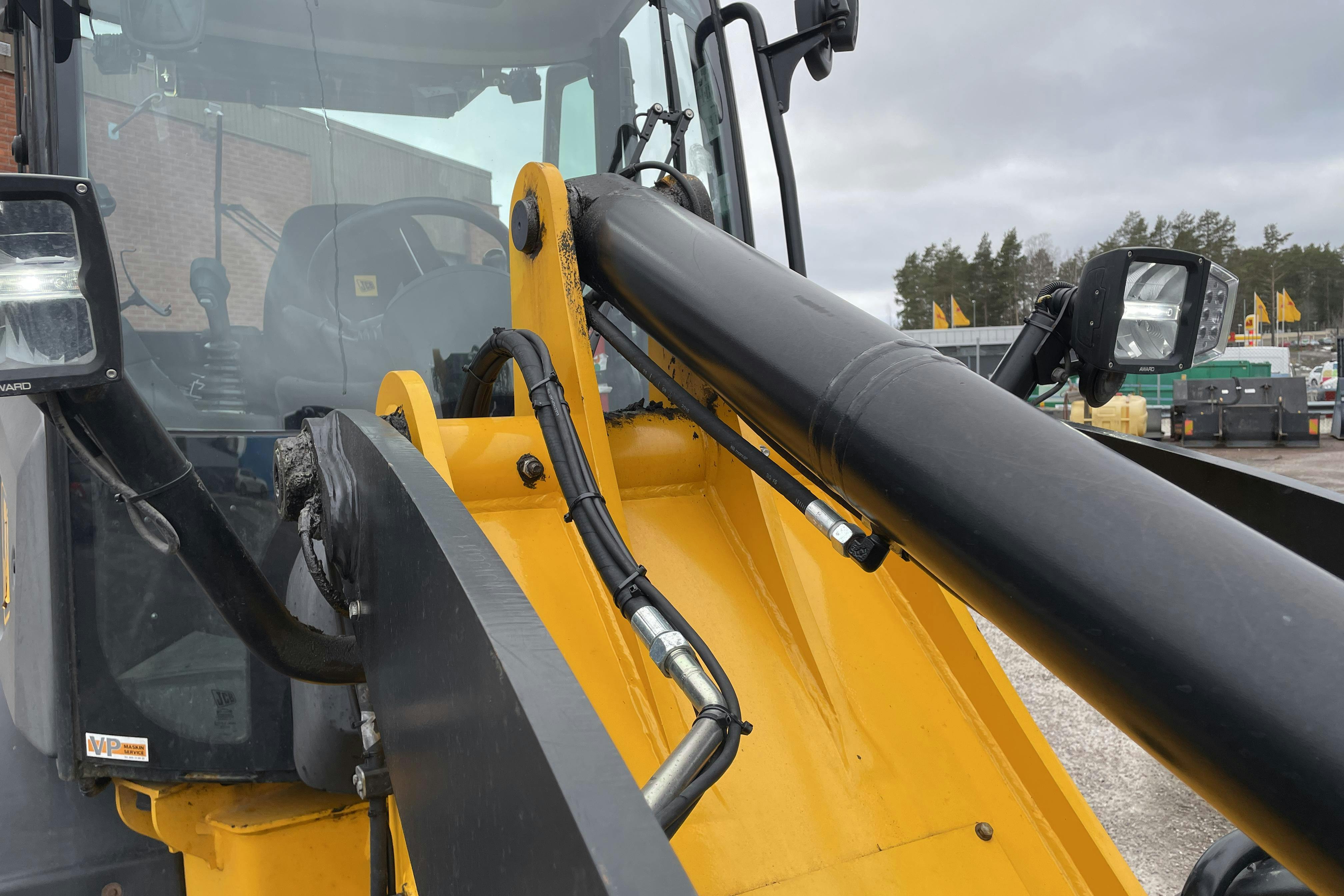 JCB 409 inkl redskap -  - Automat - 2016