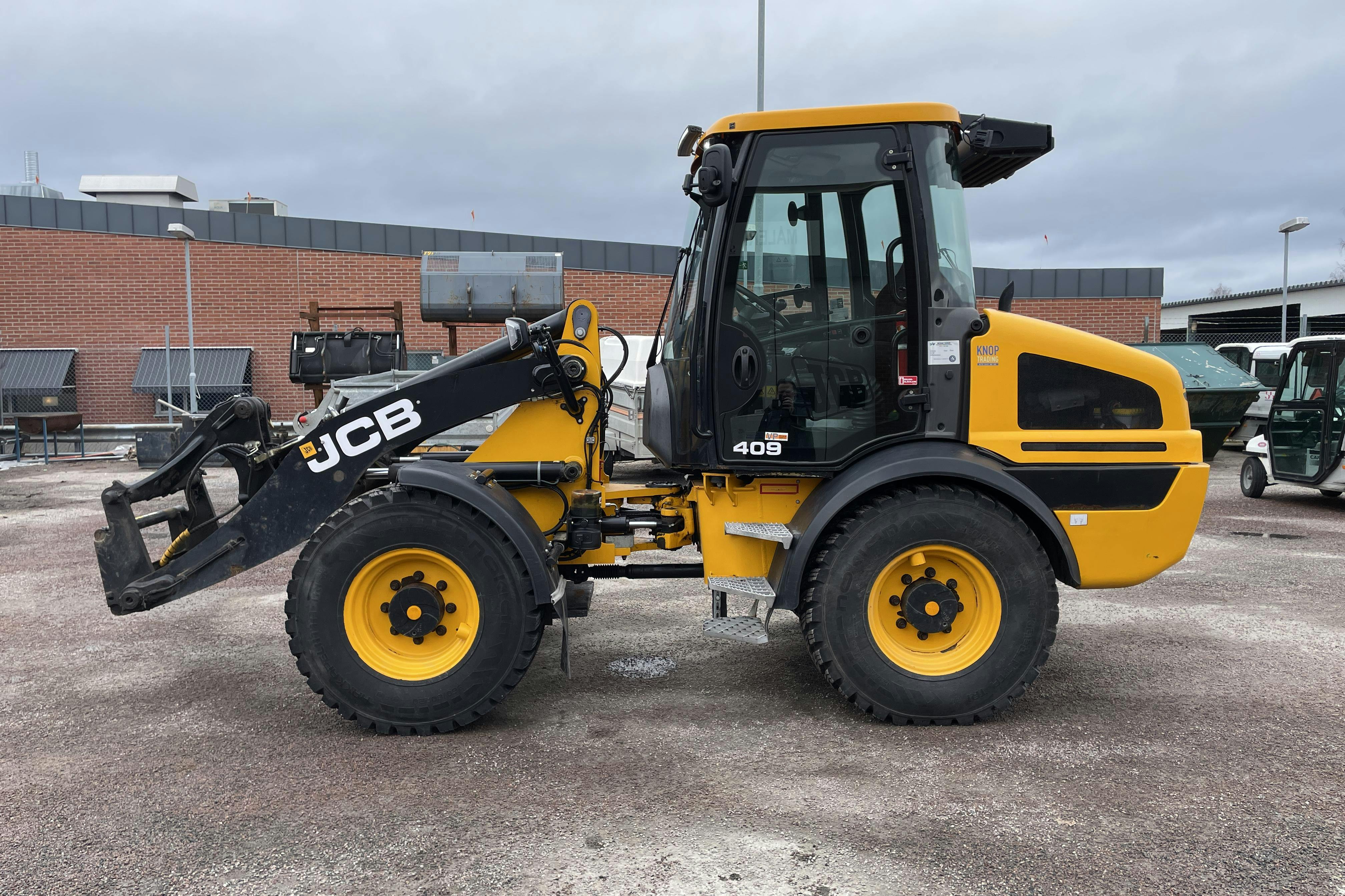 JCB 409 inkl redskap -  - Automat - 2016