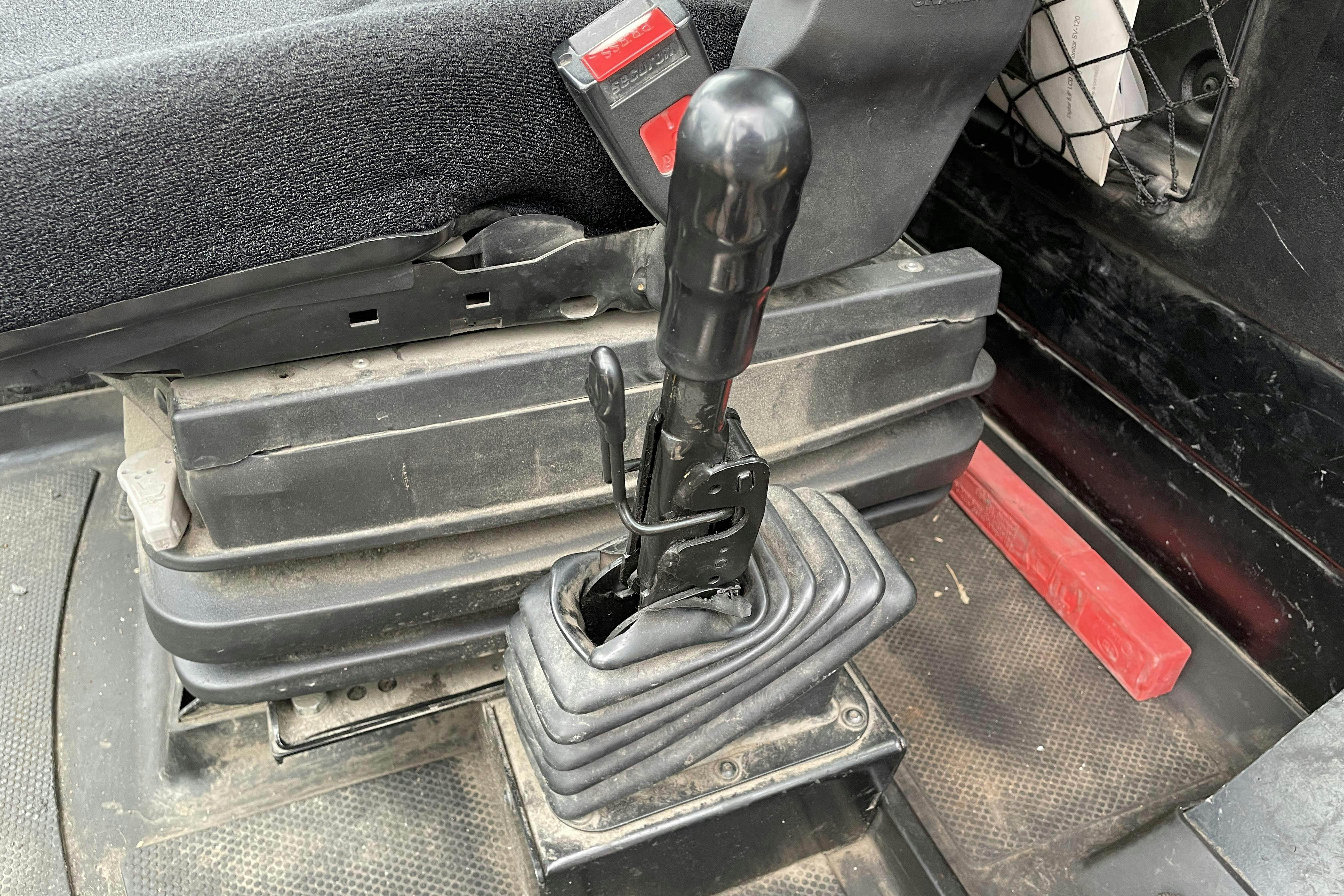 JCB 413S inkl redskap -  - Automat - 2014