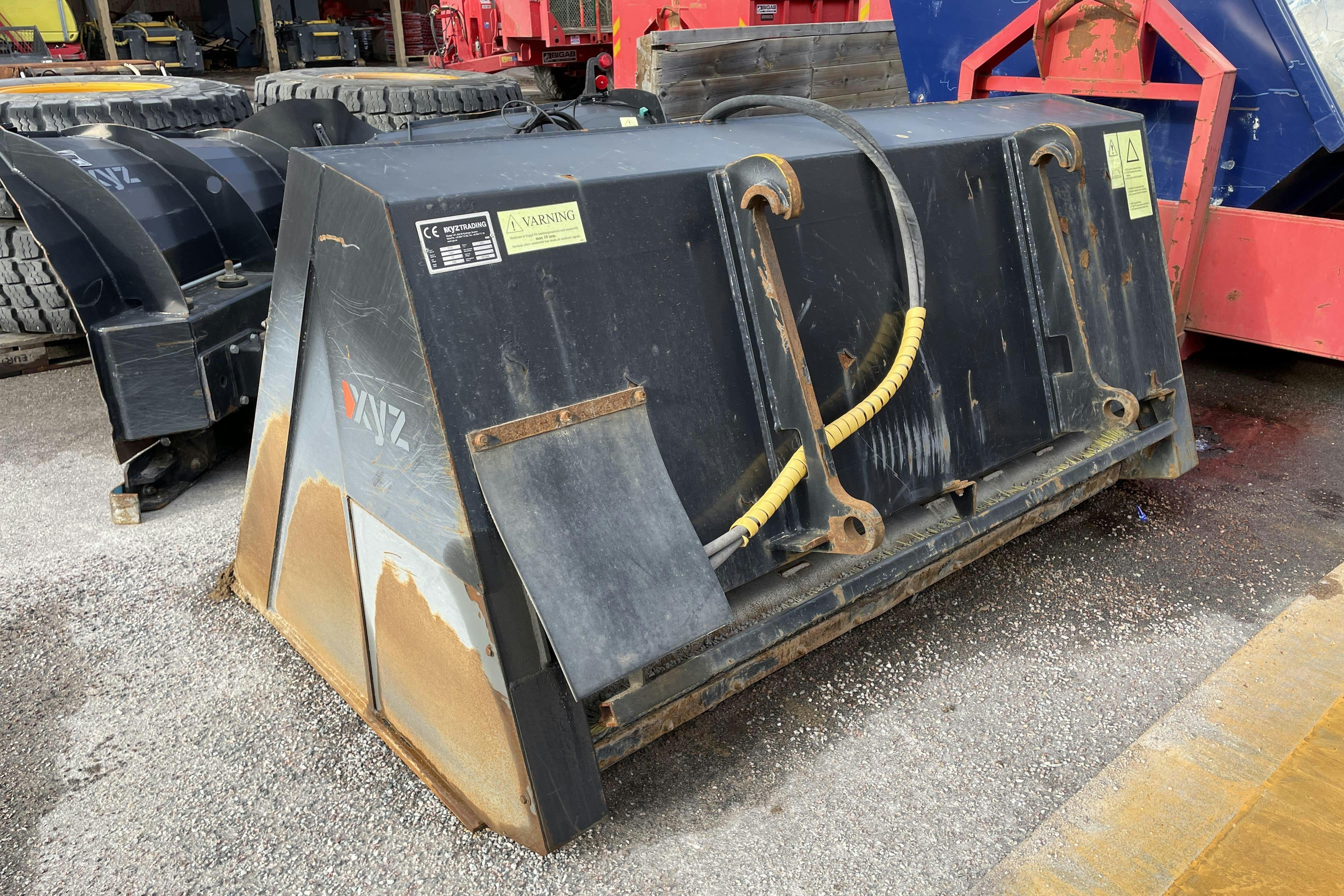 JCB 413S inkl redskap -  - Automat - 2014