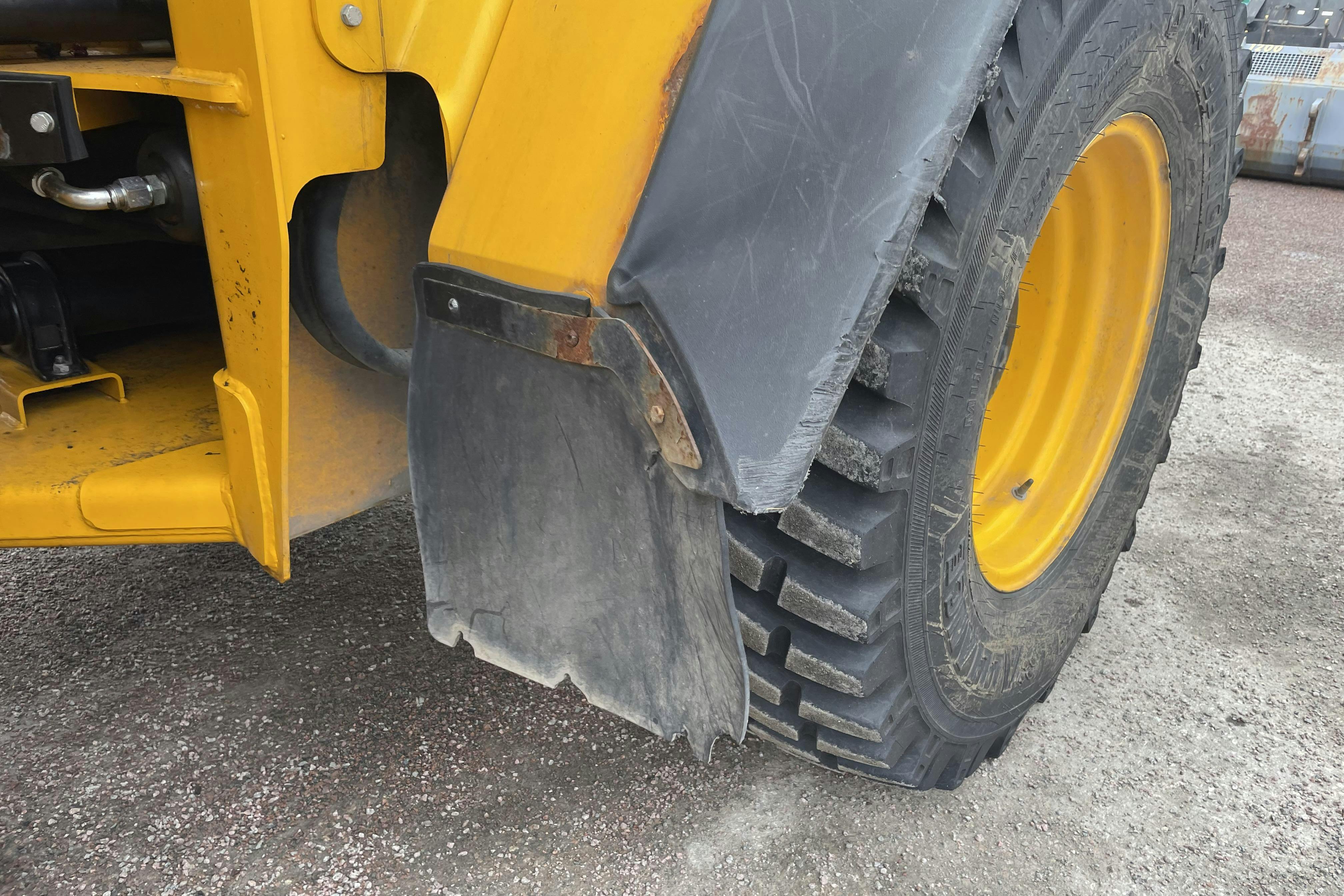 JCB 413S inkl redskap -  - Automat - 2014