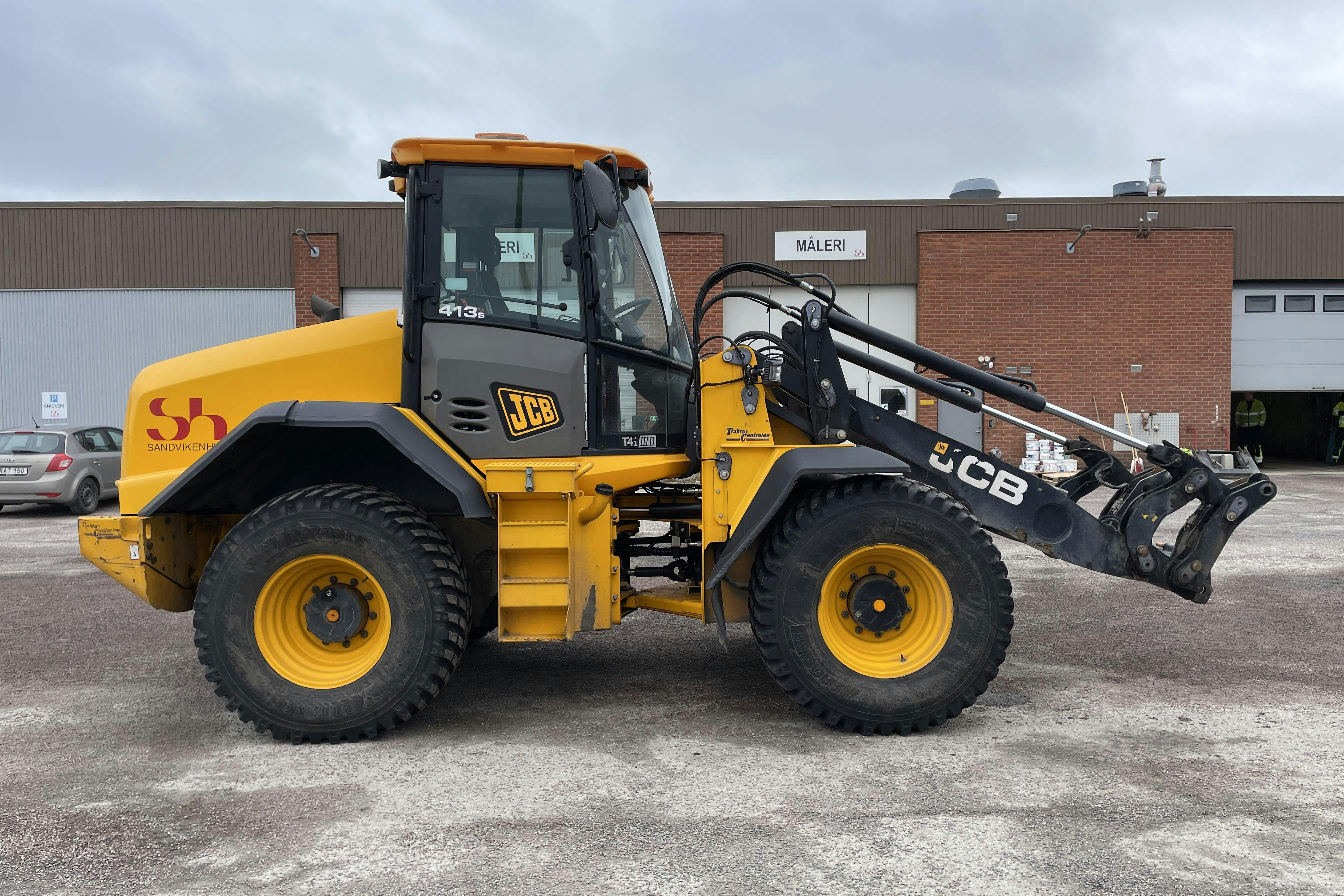 JCB 413S inkl redskap -  - Automat - 2014