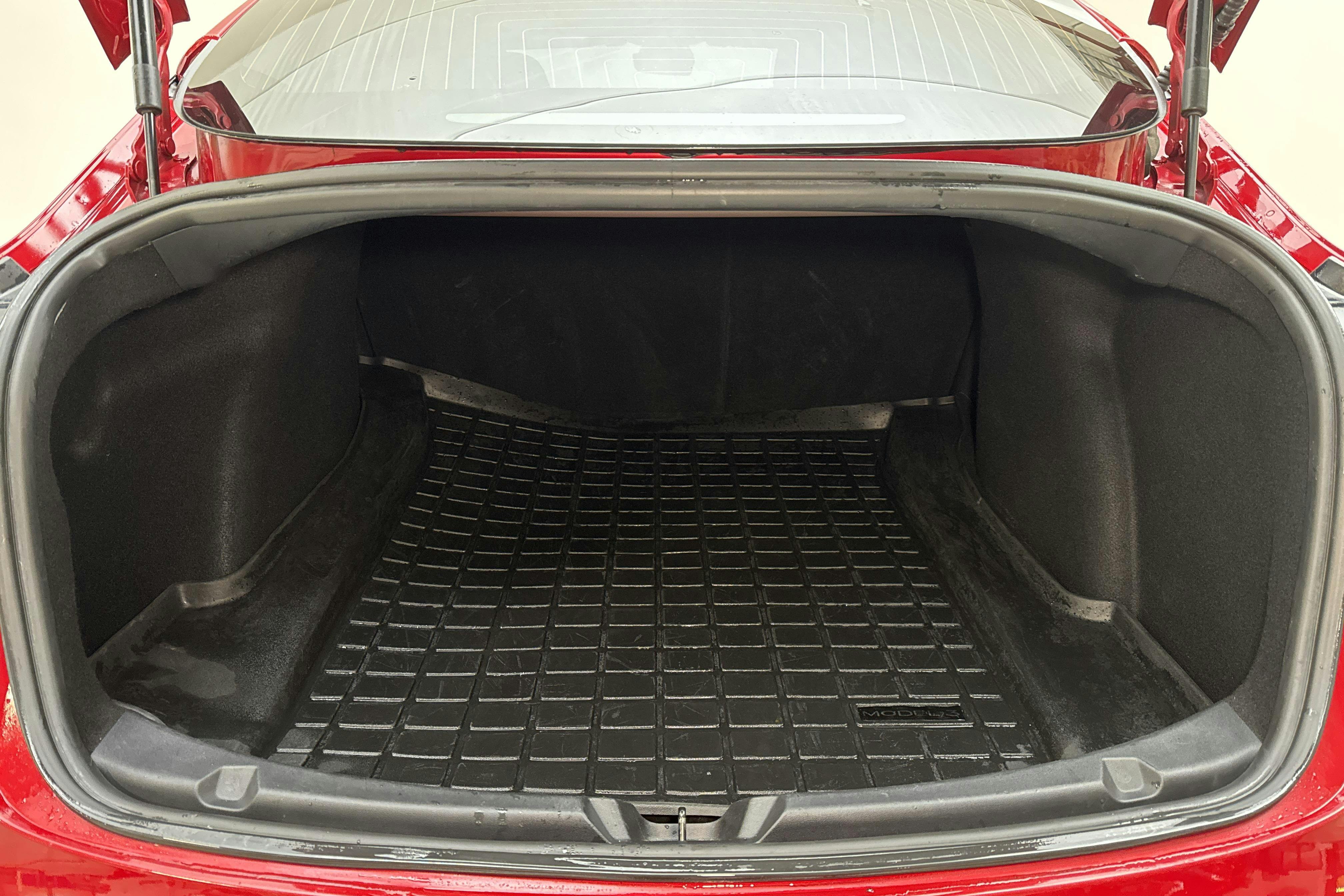 Tesla Model 3 Performance AWD - 65 070 km - Automaattinen - punainen - 2020