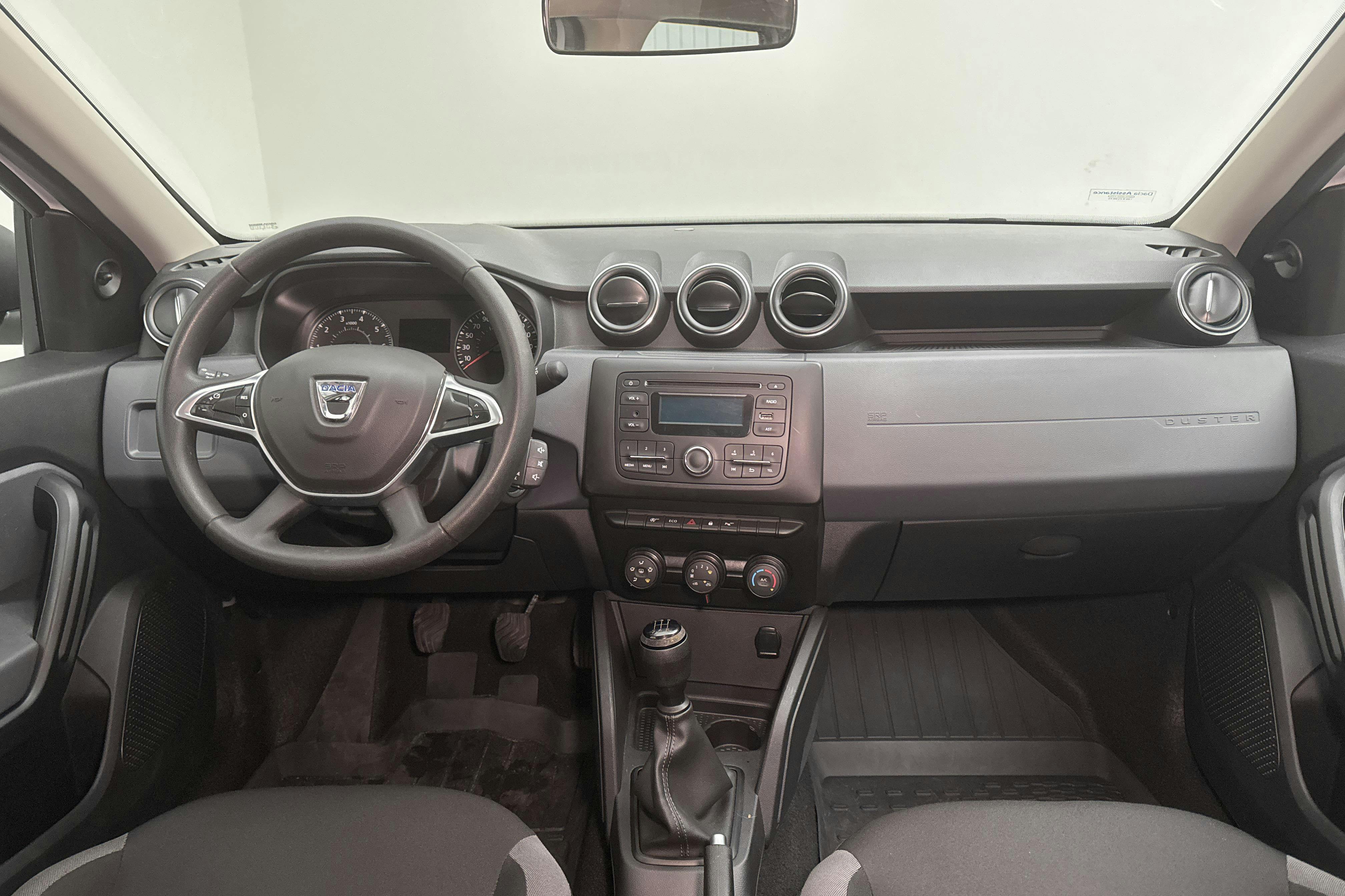 Dacia Duster 1.0 TCe 4x2 (100hk) - 3 551 mil - Manuell - vit - 2020