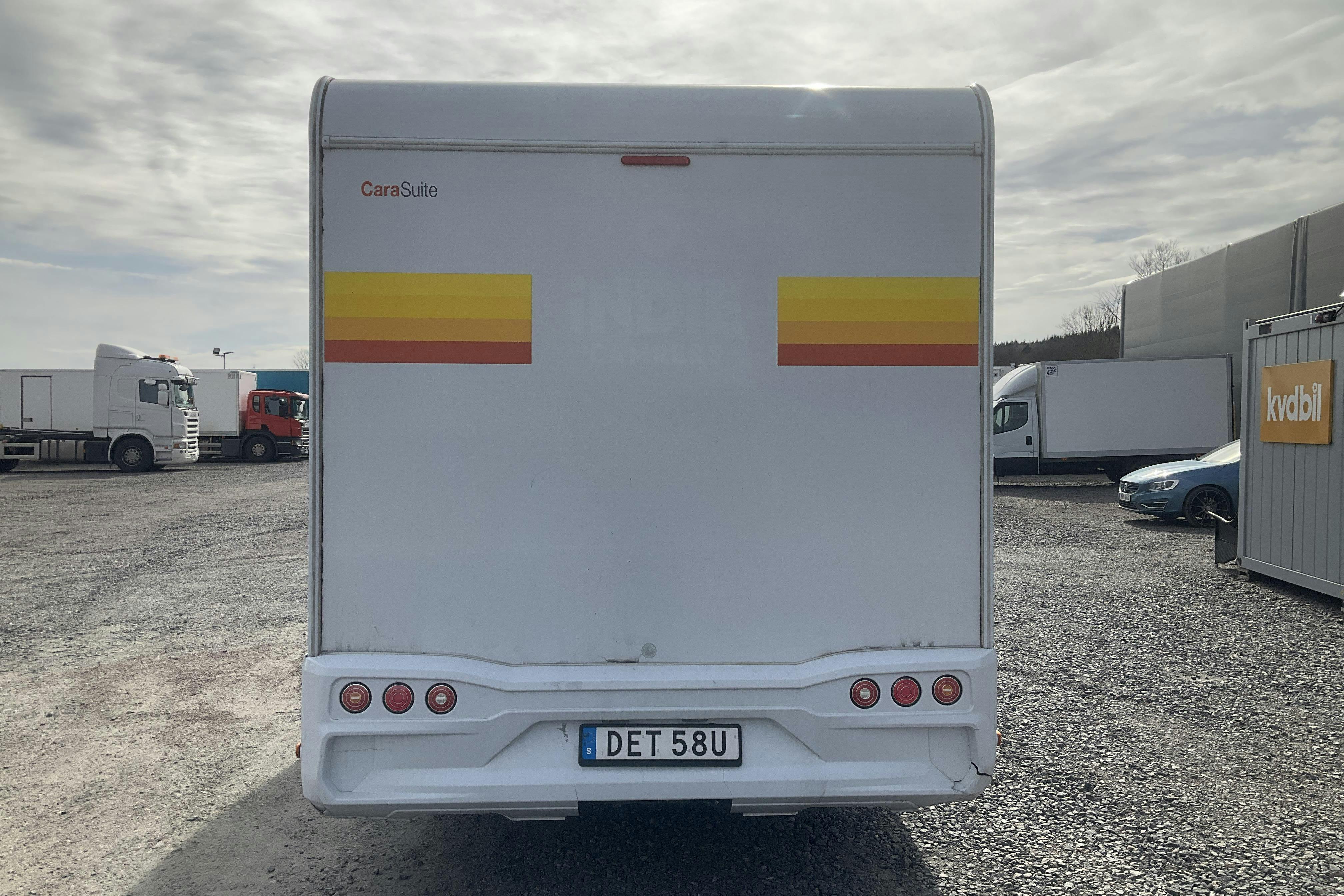 FIAT WEINSBERG CaraSuite 650 MF Husbil - 12 016 mil - Manuell - vit - 2021