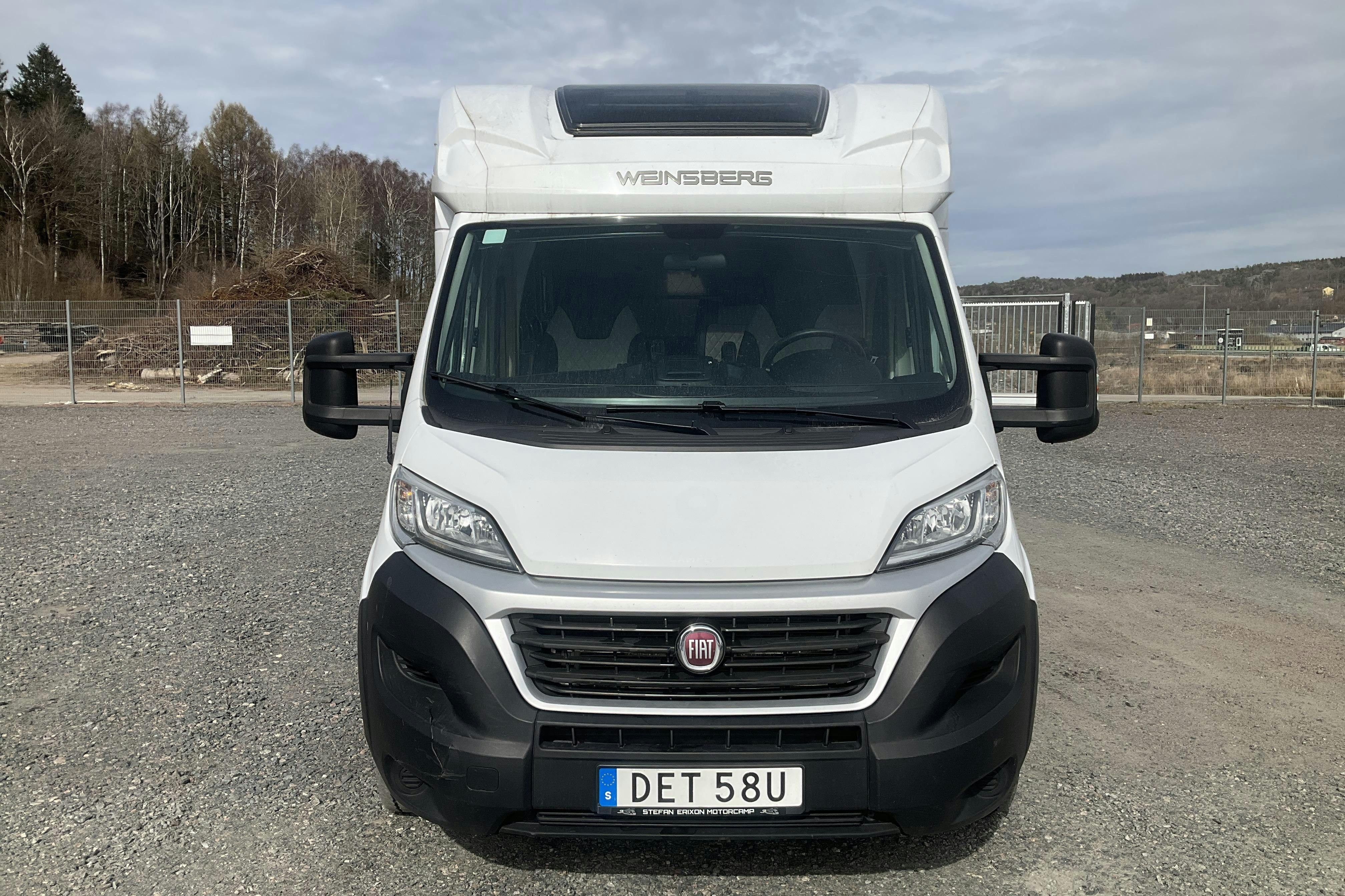 FIAT WEINSBERG CaraSuite 650 MF Husbil - 12 016 mil - Manuell - vit - 2021