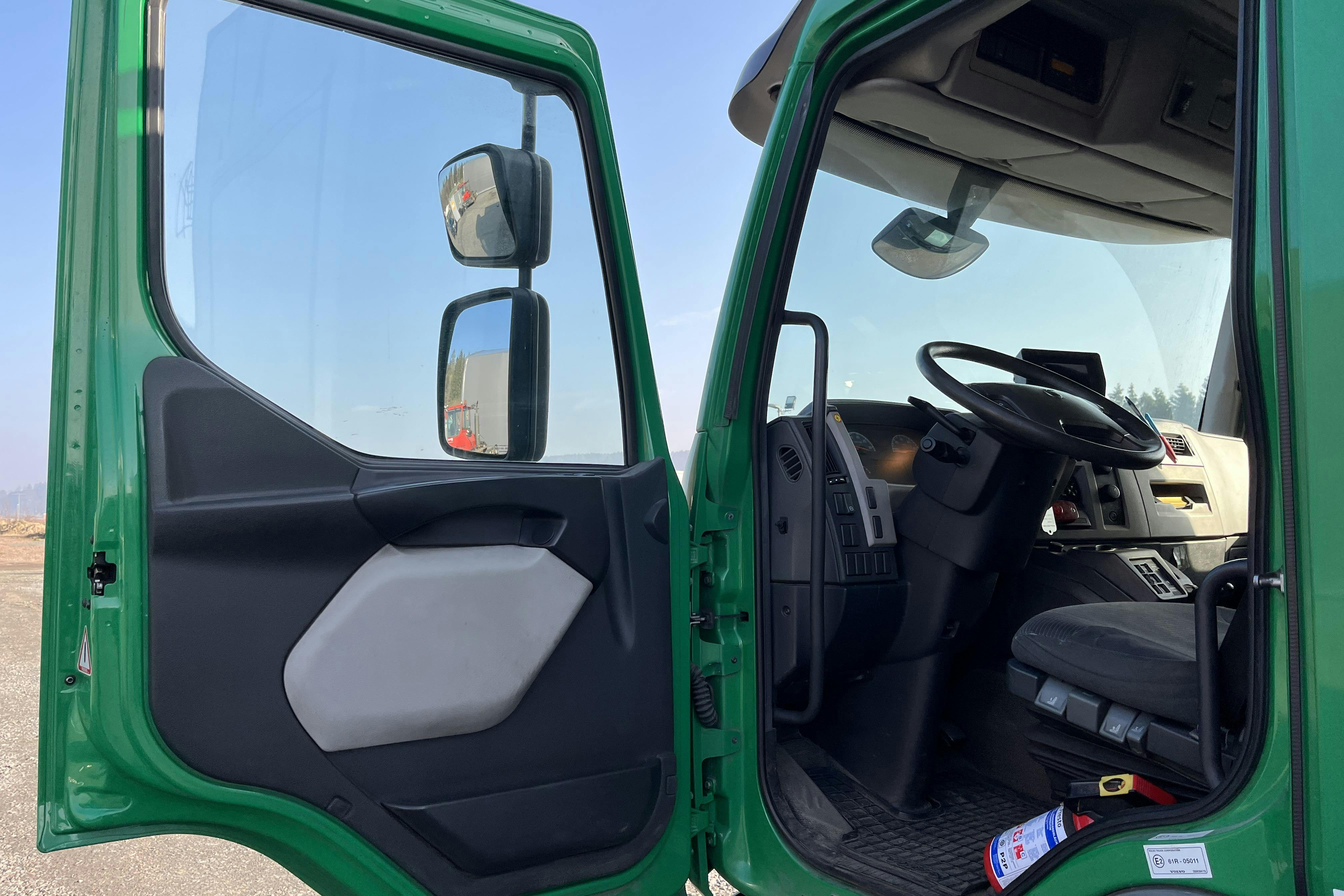 VOLVO FL240 kärltvätt - 119 681 km - Automat - grön - 2008