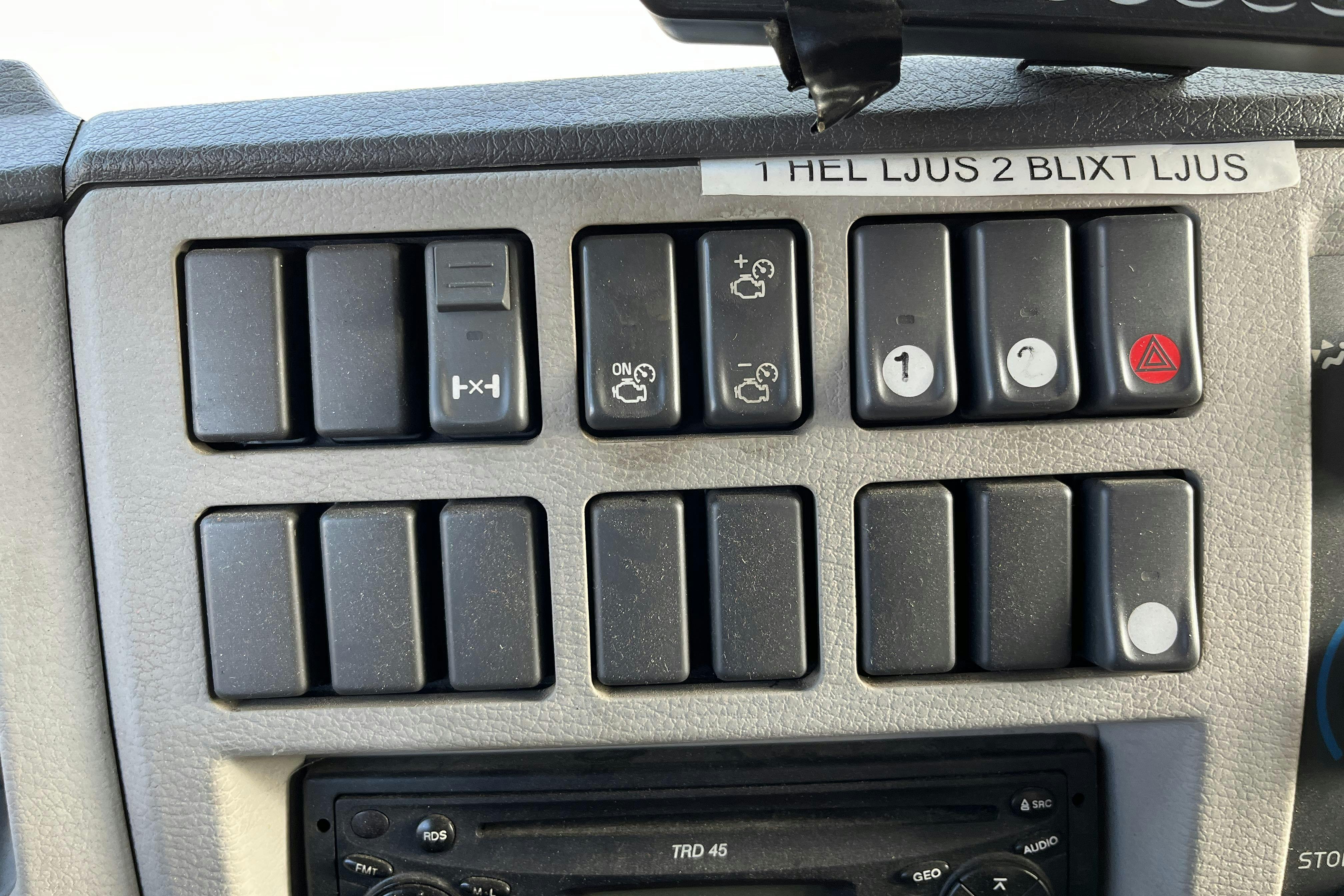 VOLVO FL240 kärltvätt - 119 681 km - Automat - grön - 2008