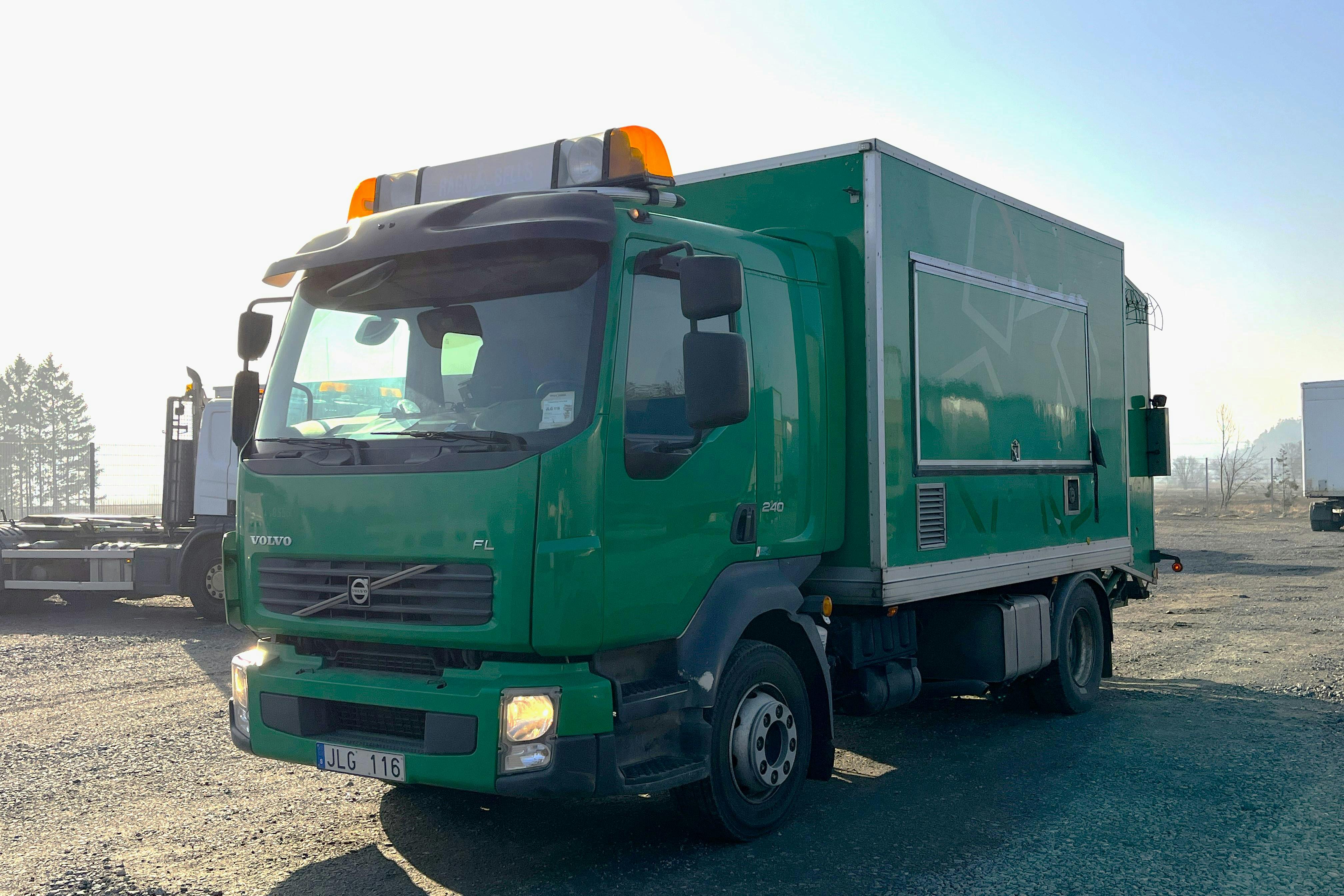 VOLVO FL240 kärltvätt - 119 681 km - Automat - grön - 2008