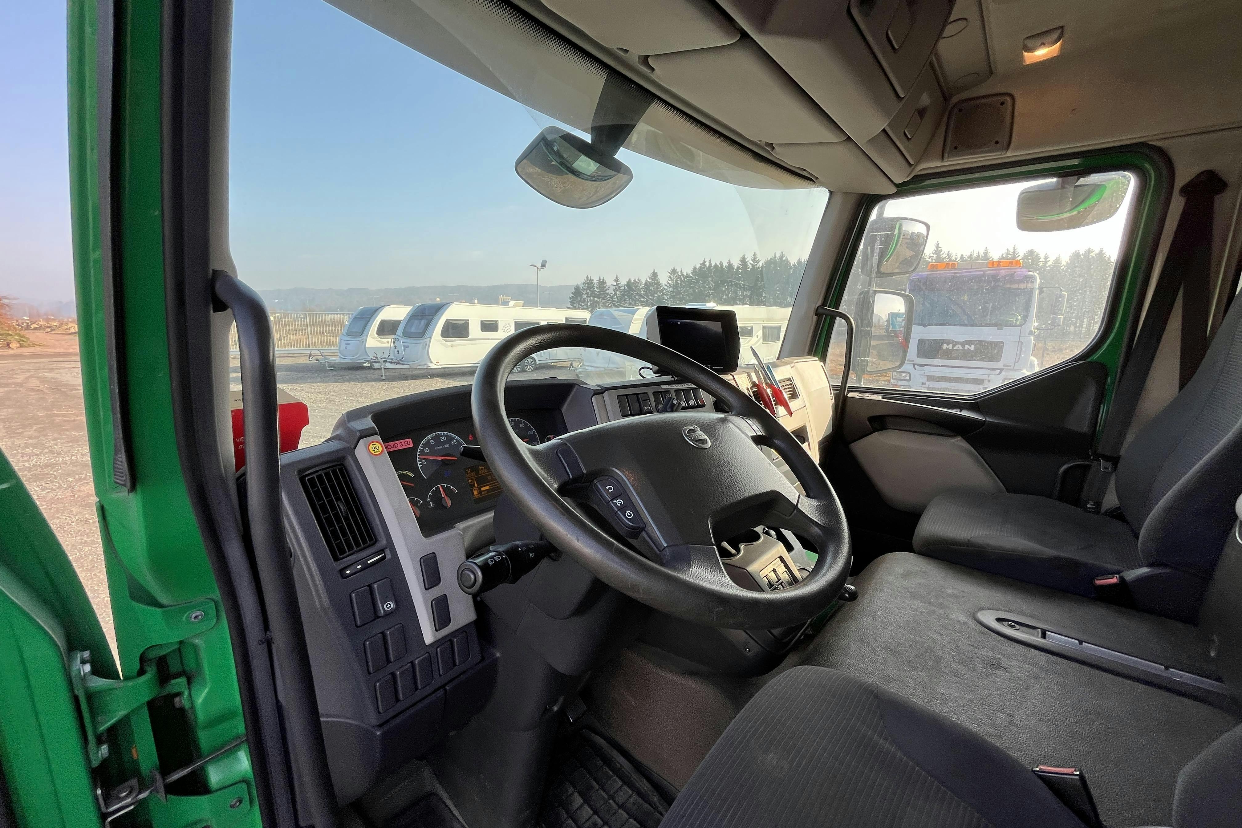 VOLVO FL240 kärltvätt - 119 681 km - Automat - grön - 2008