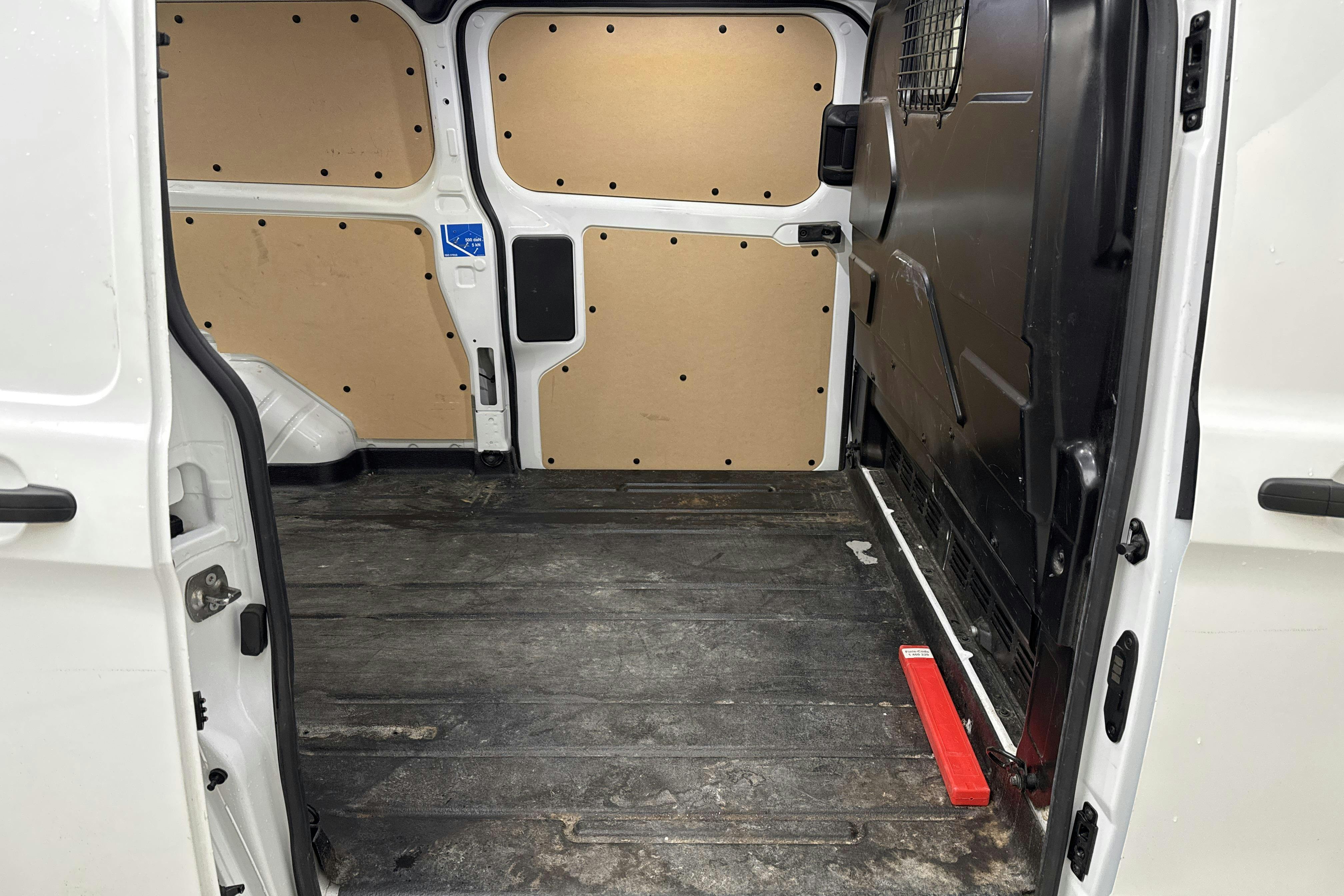Ford Transit Custom 300 (130hk) - 4 196 mil - Automat - vit - 2020