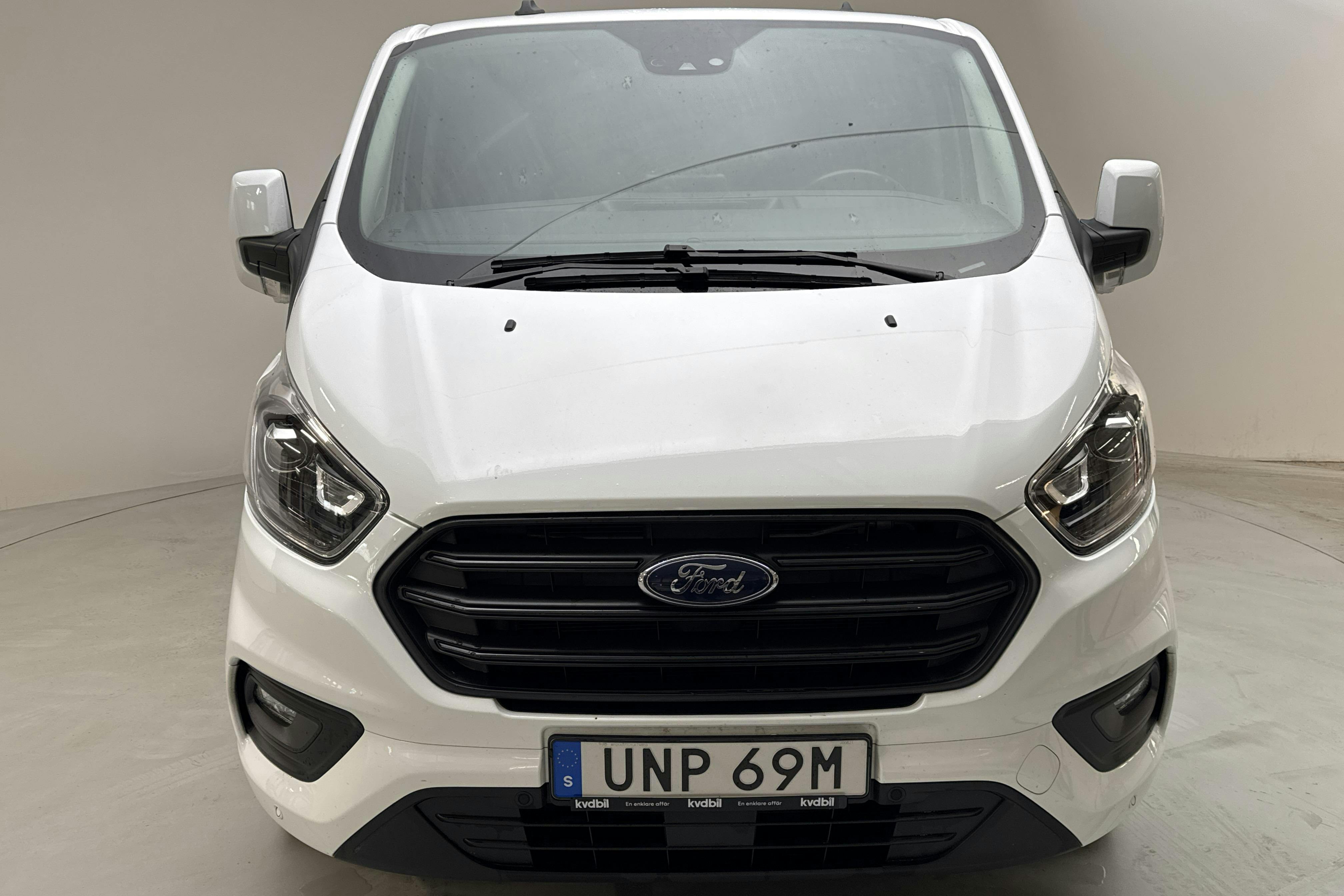 Ford Transit Custom 300 (130hk) - 4 196 mil - Automat - vit - 2020