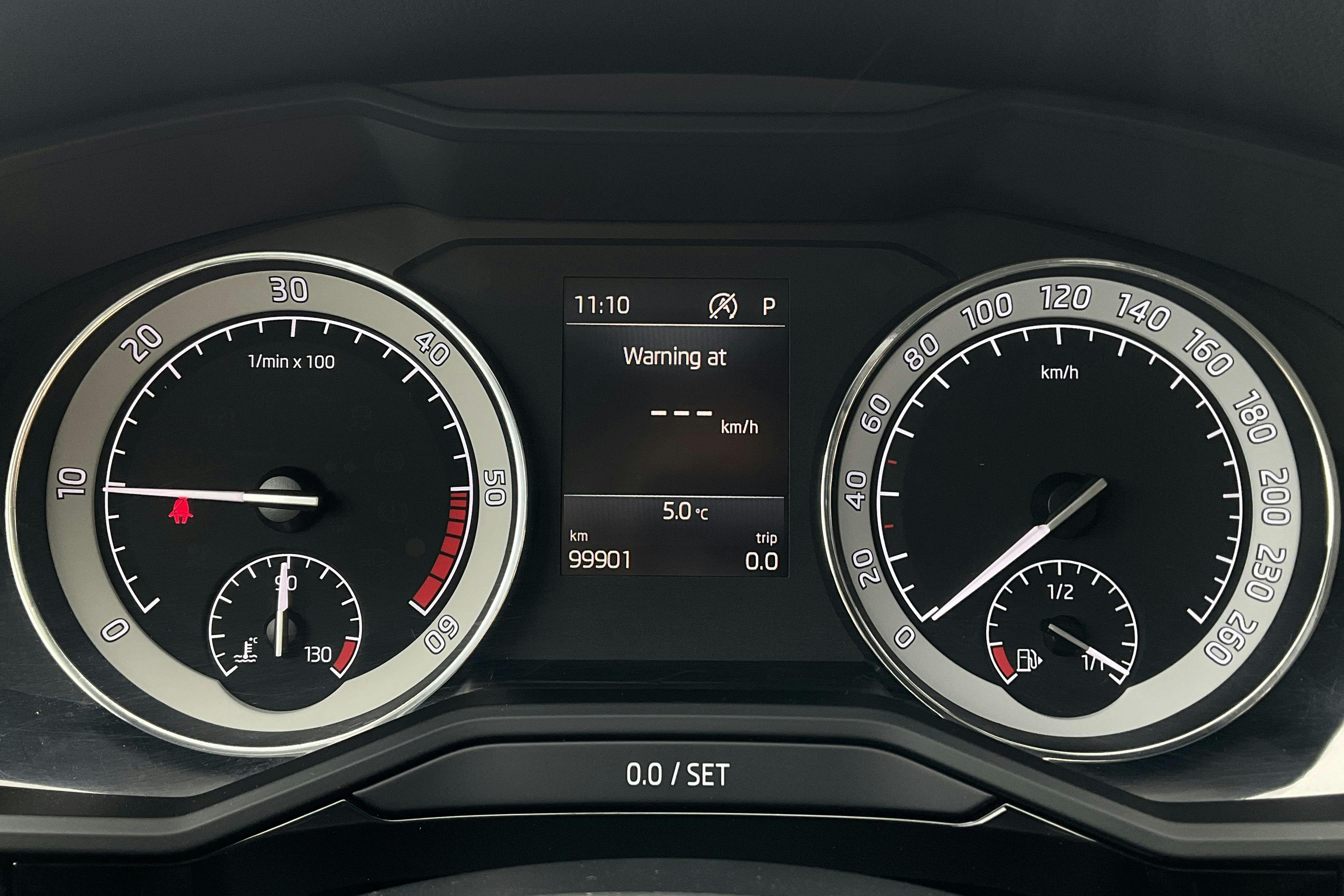 Skoda Superb 2.0 TDI Kombi (150hk) - 9 990 mil - Automat - vit - 2021