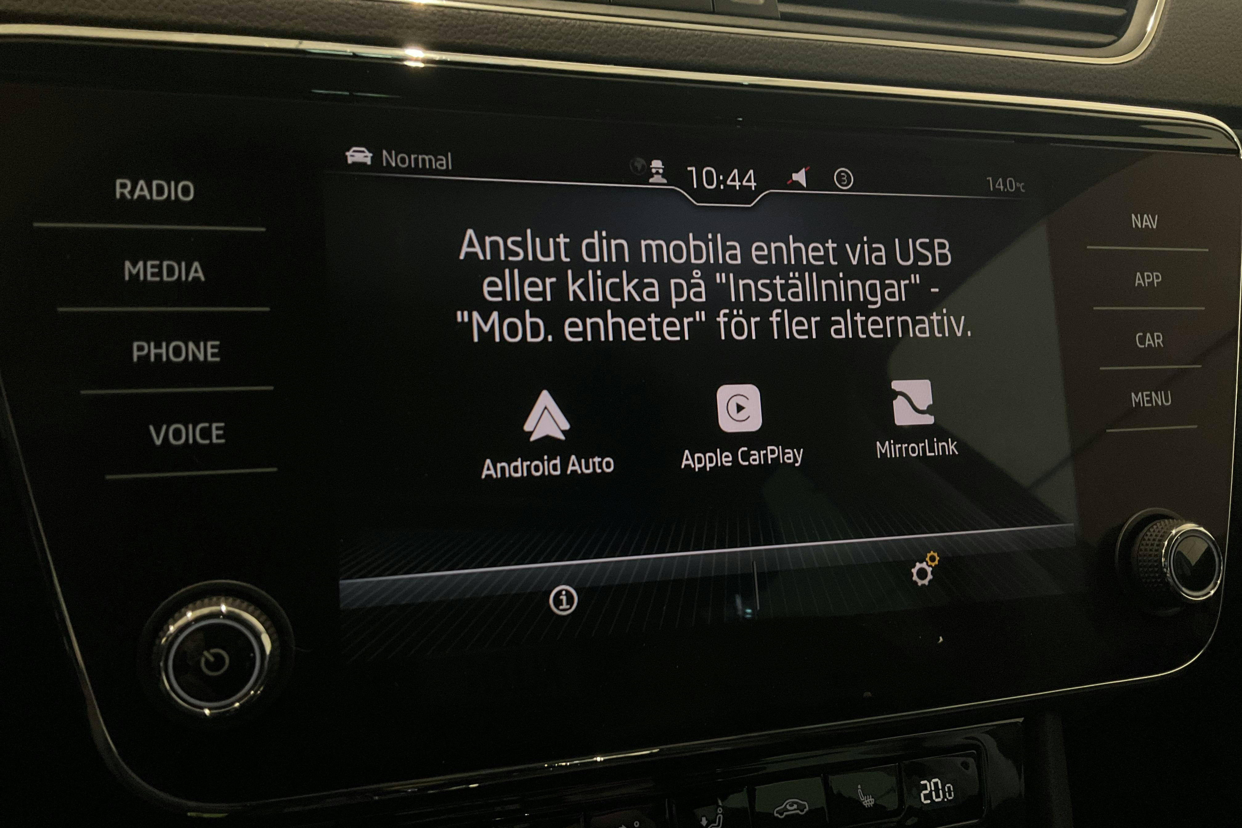 Skoda Superb 2.0 TDI Kombi 4x4 (200hk) - 3 595 mil - Automat - grå - 2022