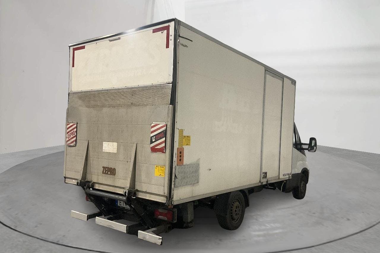 IVECO Daily 35 2.3 Volymskåp (146hk) - 18 035 mil - Manuell - vit - 2015