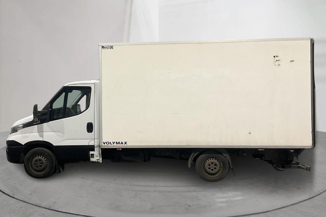IVECO Daily 35 2.3 Volymskåp (146hk) - 18 035 mil - Manuell - vit - 2015