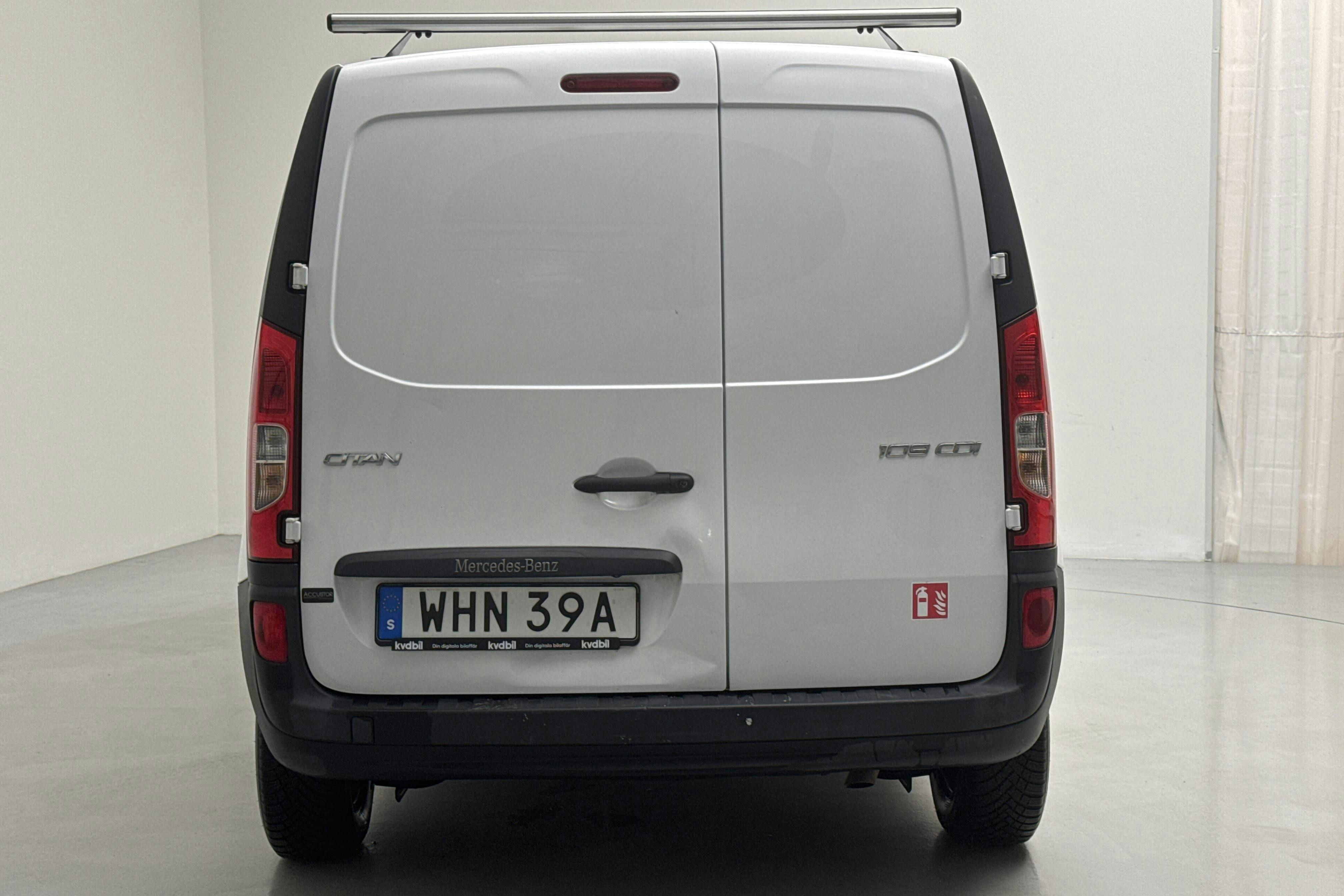 Mercedes Citan 110 1.5 CDI (95hk) - 5 968 mil - Manuell - vit - 2020