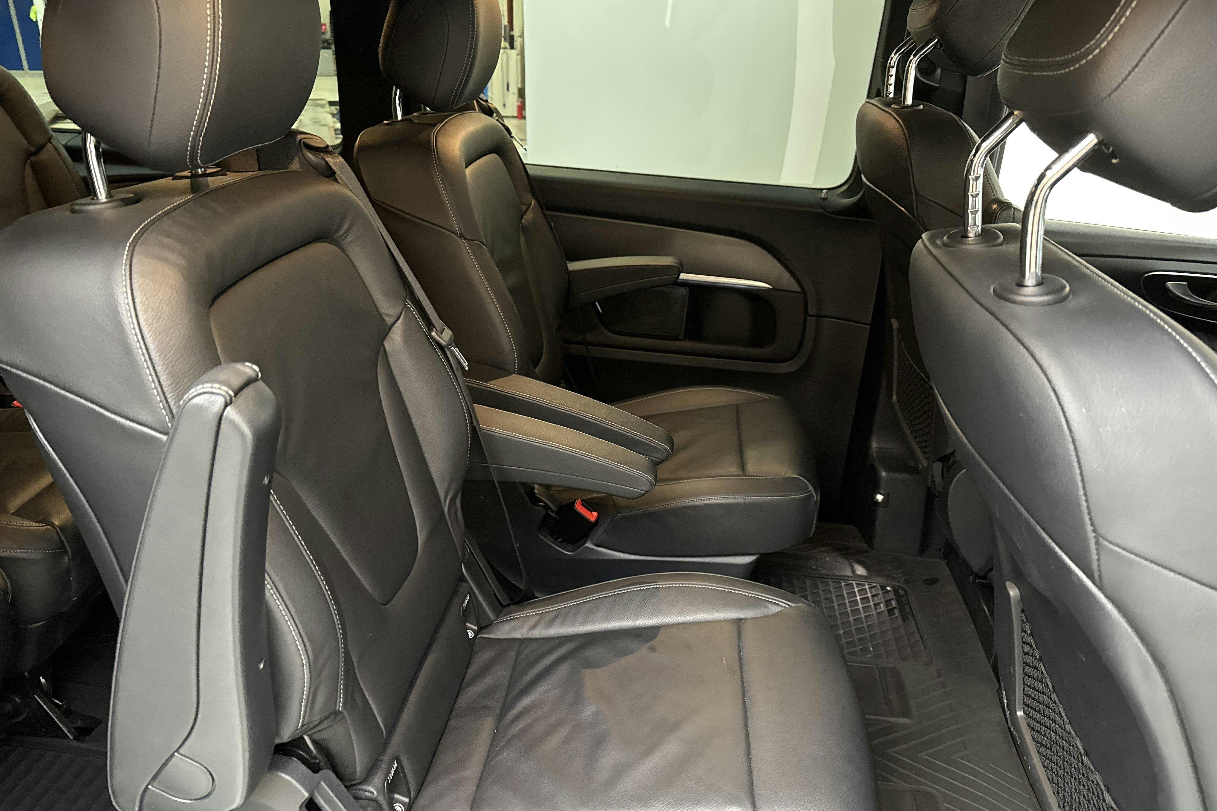 Used Mercedes V 250 d 4MATIC W447 | 268 380 km | 190 hp (140