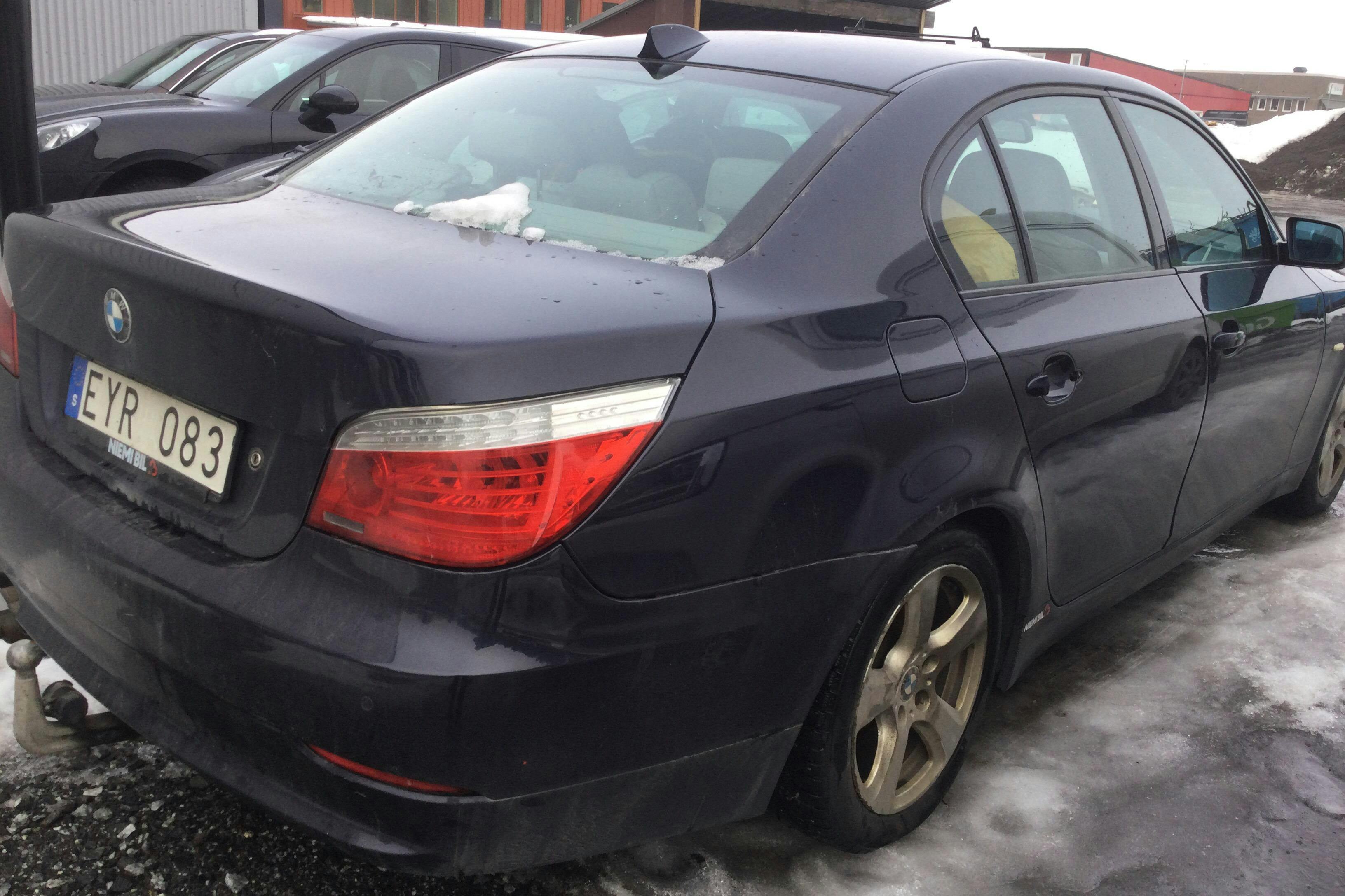 BMW 525xi Sedan, E60 (218hk) - 20 619 mil - Automat - blå - 2008