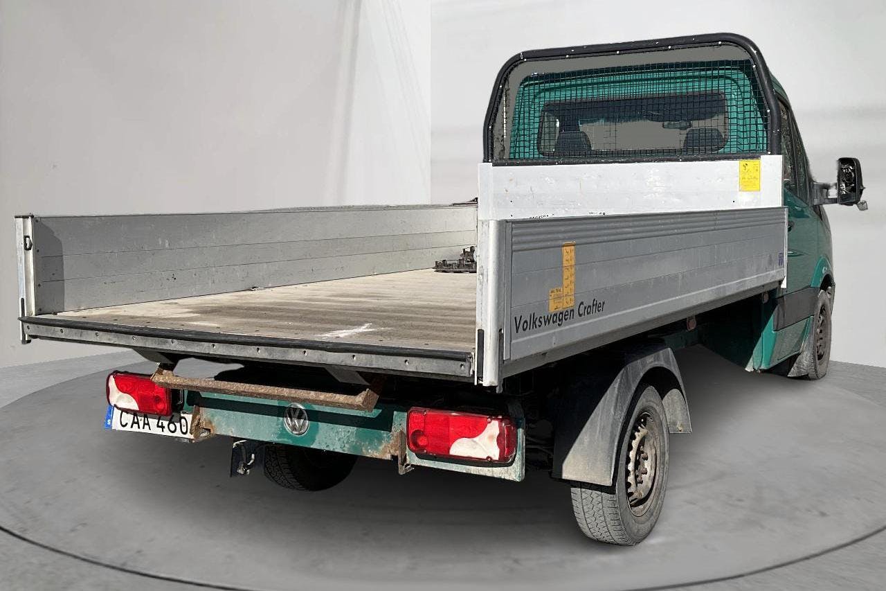 VW Crafter 35 2.0 TDI Flak (163hk) - 24 711 mil - Manuell - grön - 2012