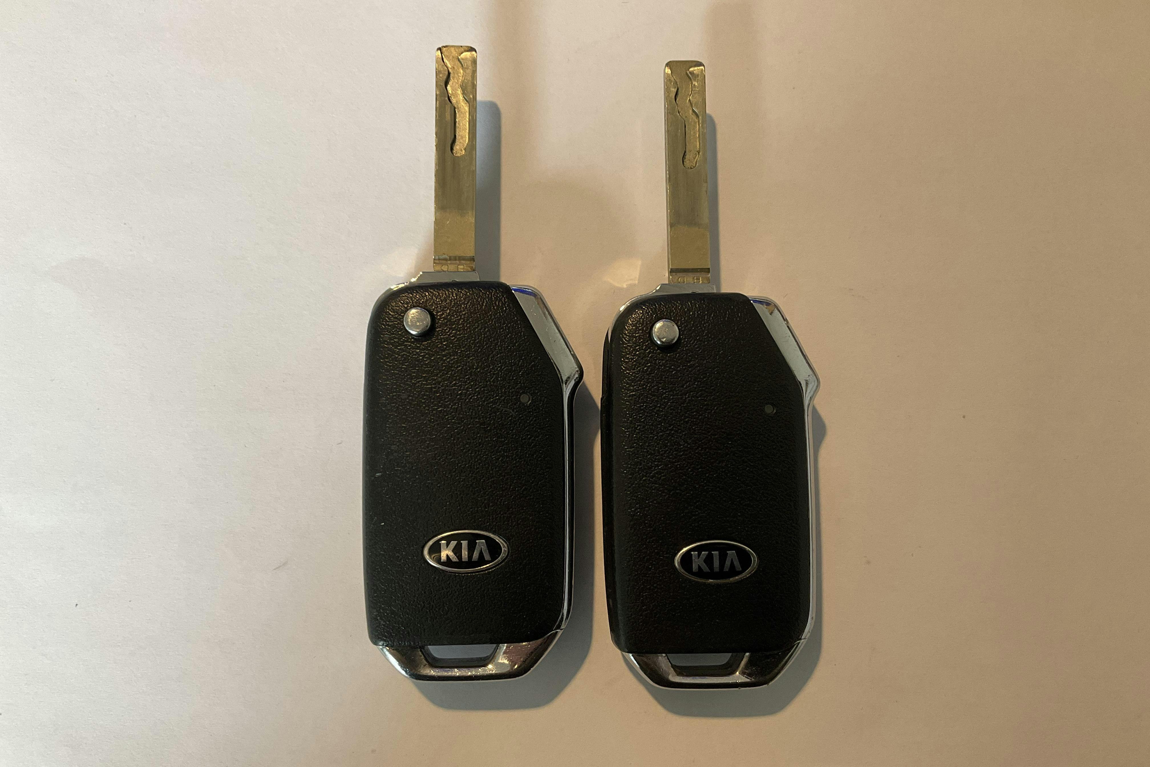 KIA Niro Plug-in Hybrid 1.6 (141hk) - 59 470 km - Automatyczna - biały - 2020