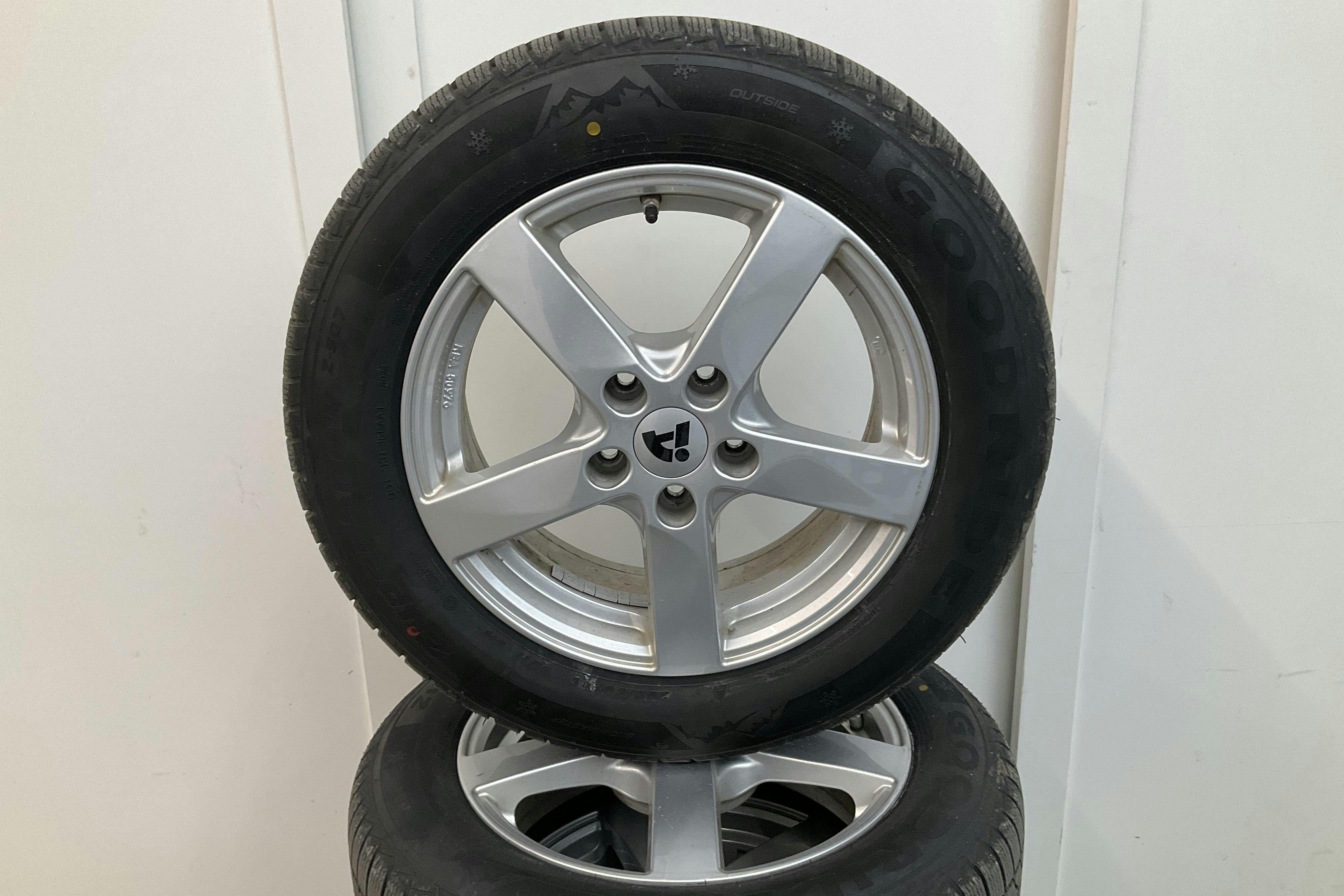 KIA Niro Plug-in Hybrid 1.6 (141hk) - 59 470 km - Automatyczna - biały - 2020