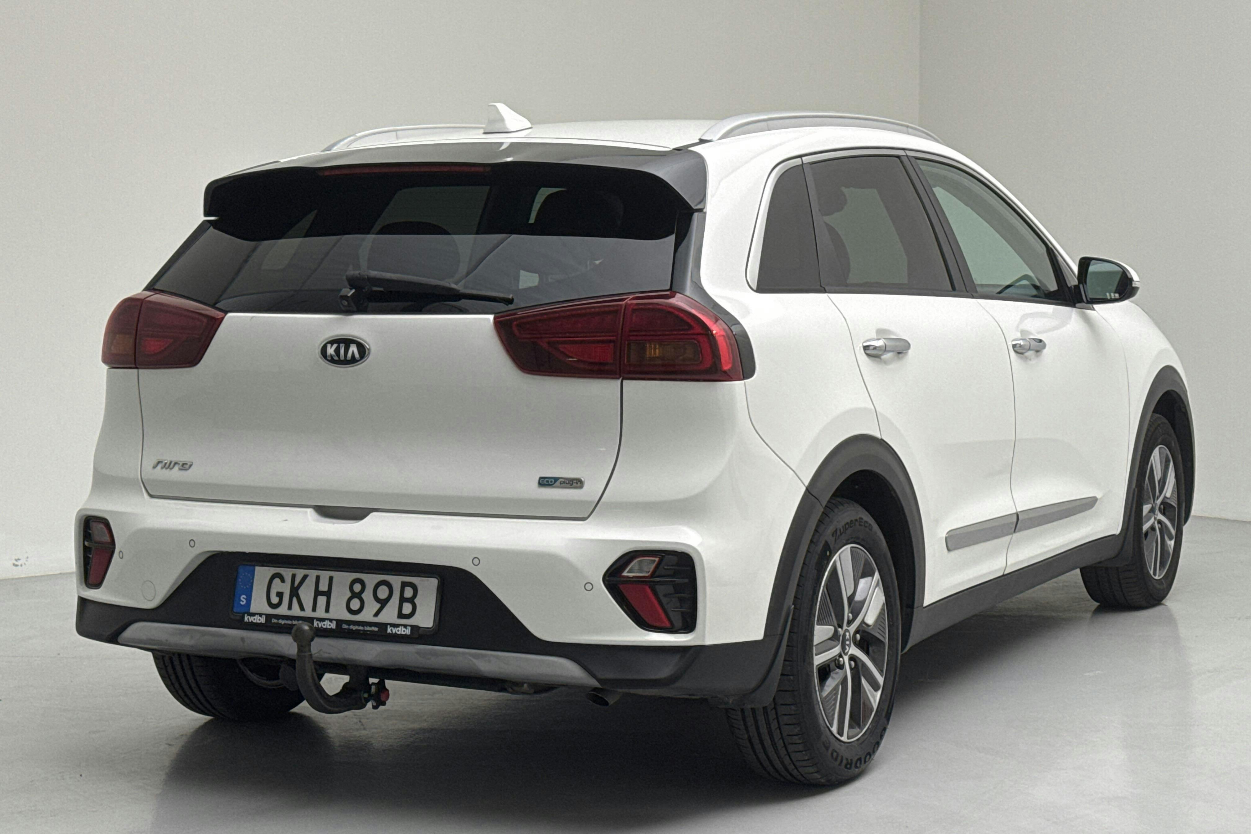KIA Niro Plug-in Hybrid 1.6 (141hk) - 59 470 km - Automatyczna - biały - 2020